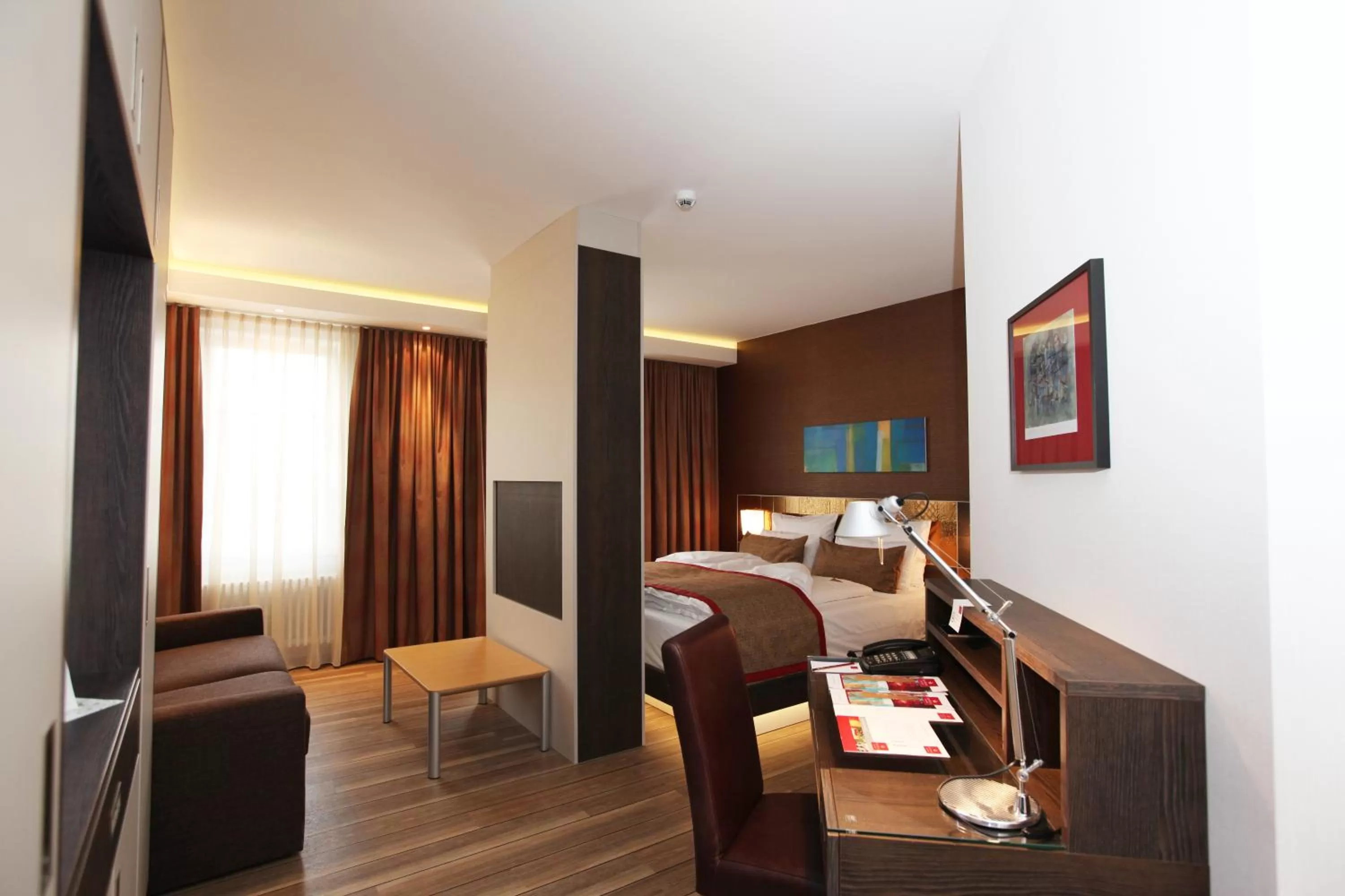 Photo of the whole room in ARTHOTEL Kiebitzberg