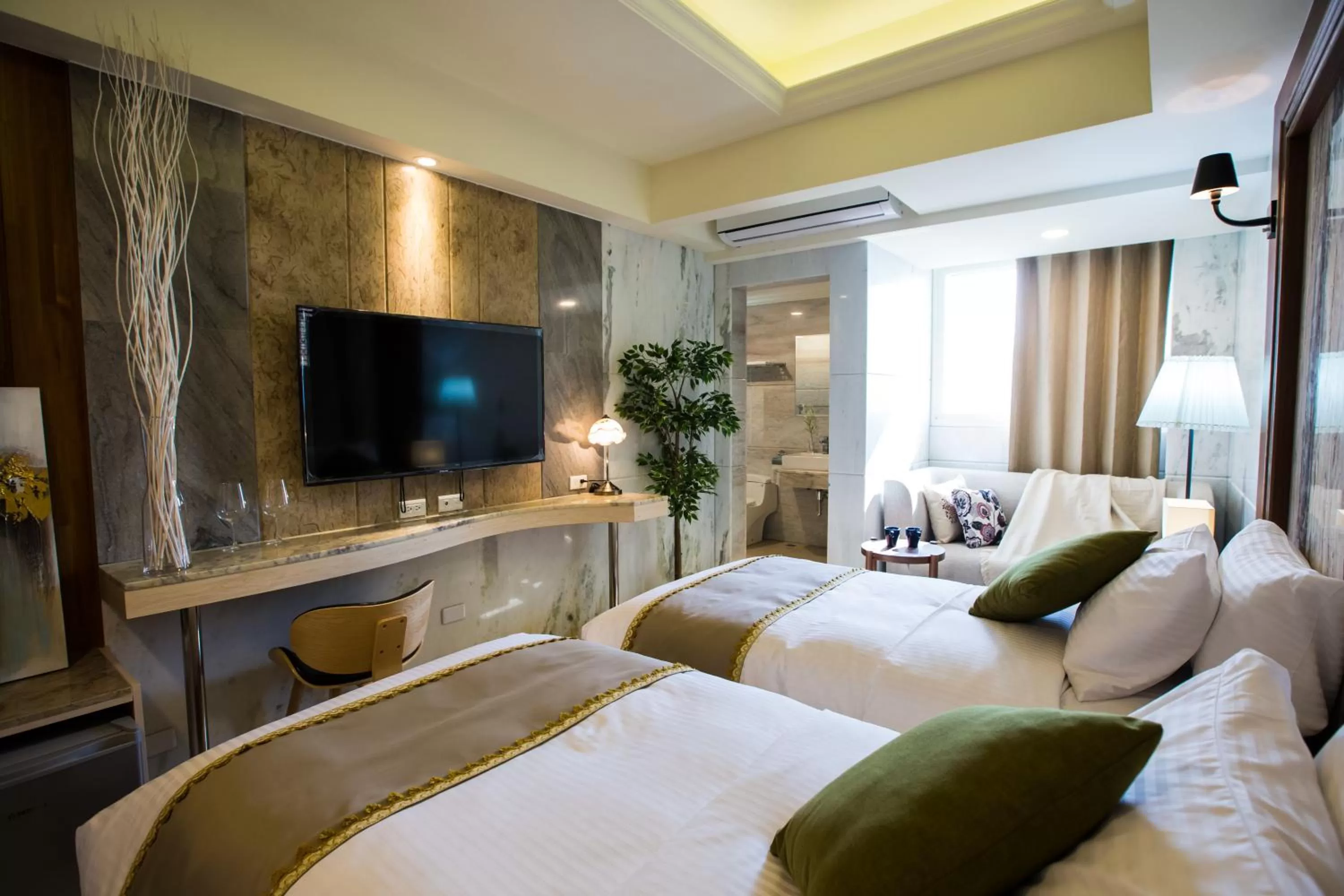 Bed in Hotel Maple Taiwan Boulevard