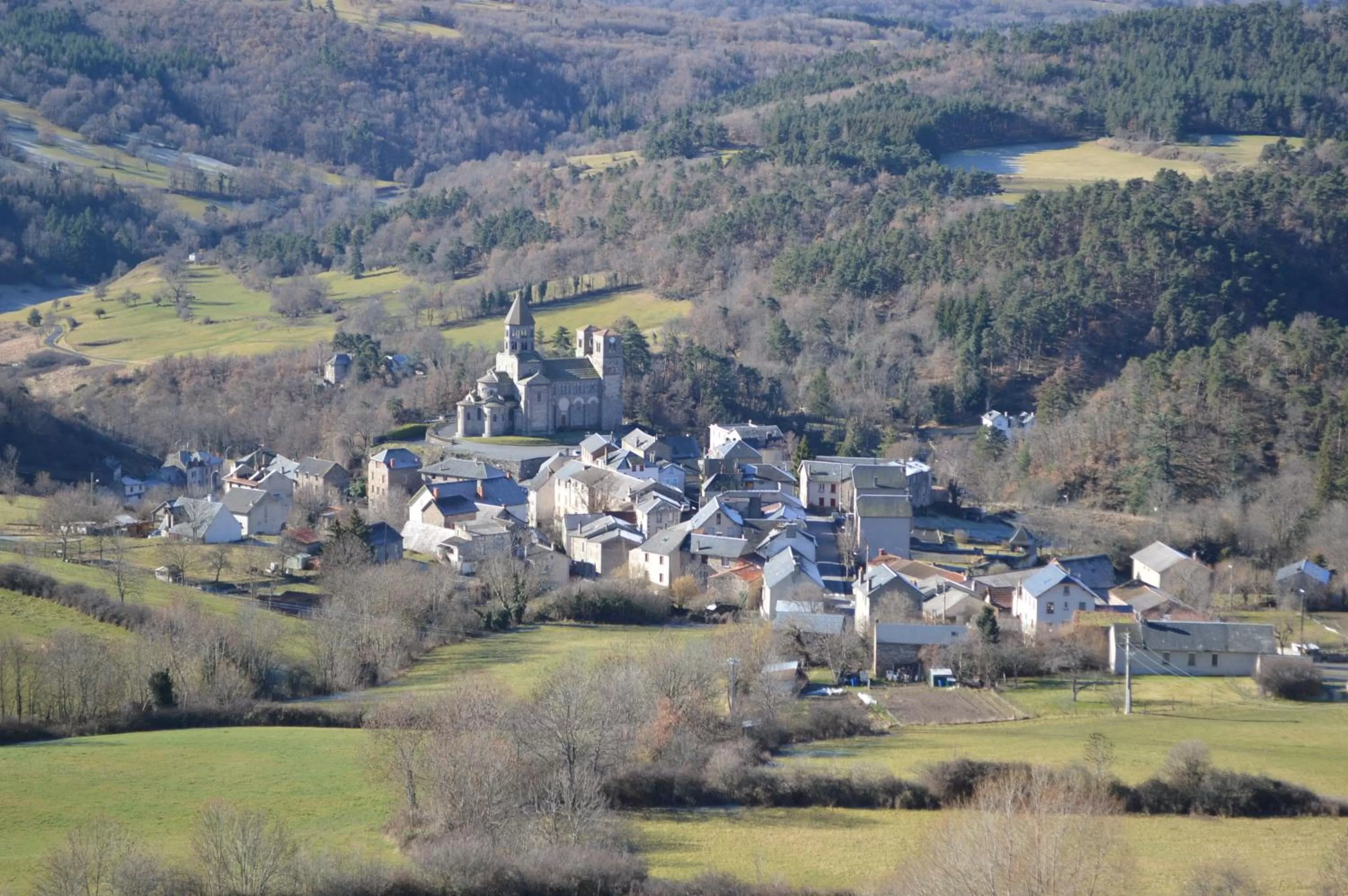 Natural landscape in Hôtel Mercure Saint-Nectaire Spa & Bien-être