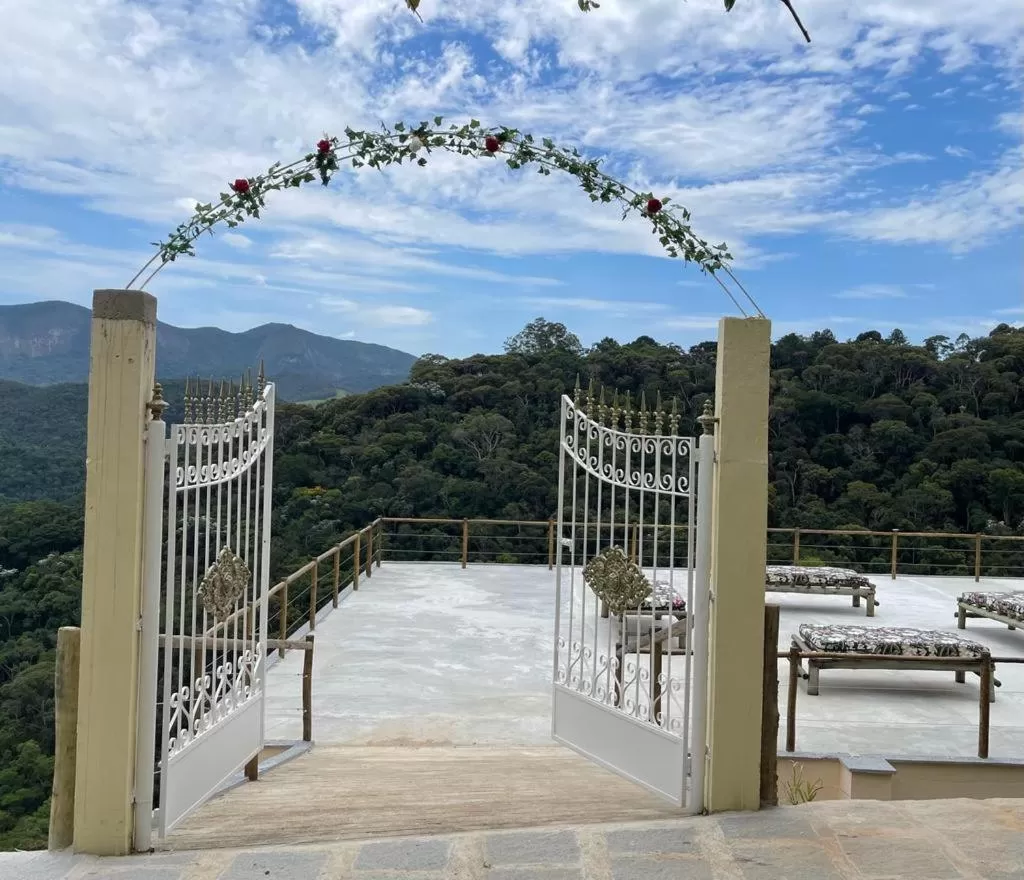 Pousada R.N.C. Nosso Paraíso