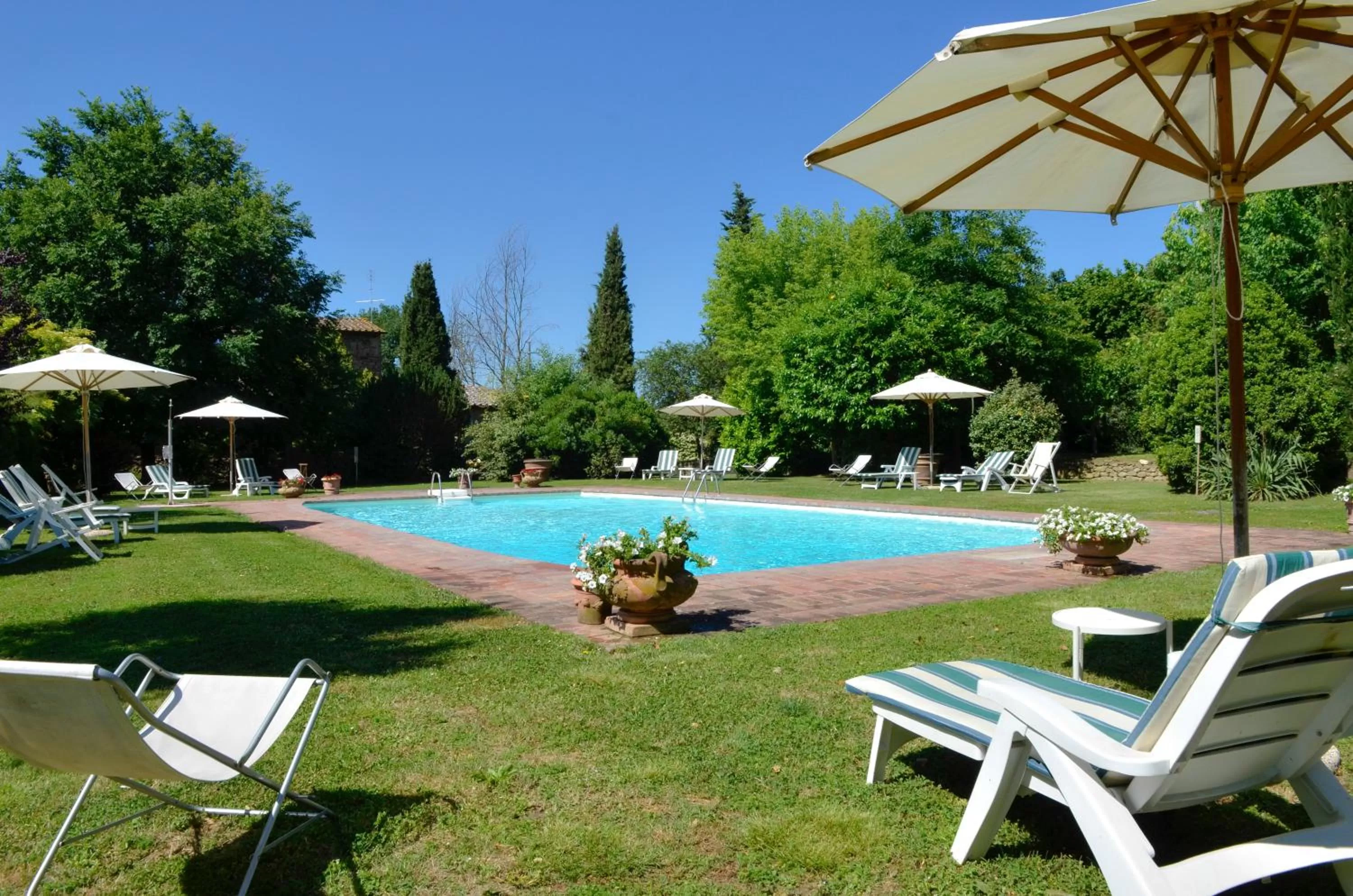 Swimming pool in Residence Il Casale