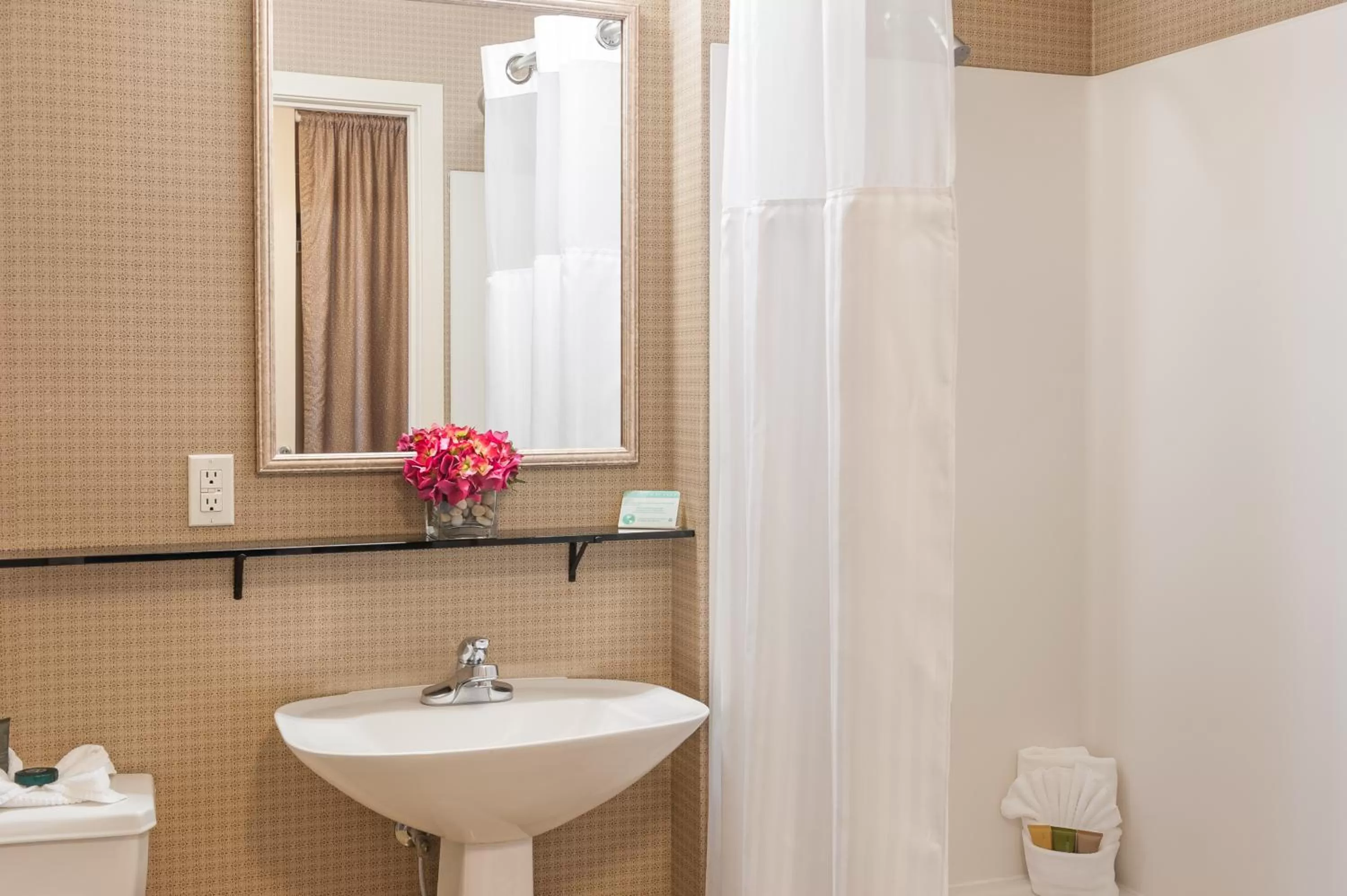 Bathroom in The Mediterranean Inn