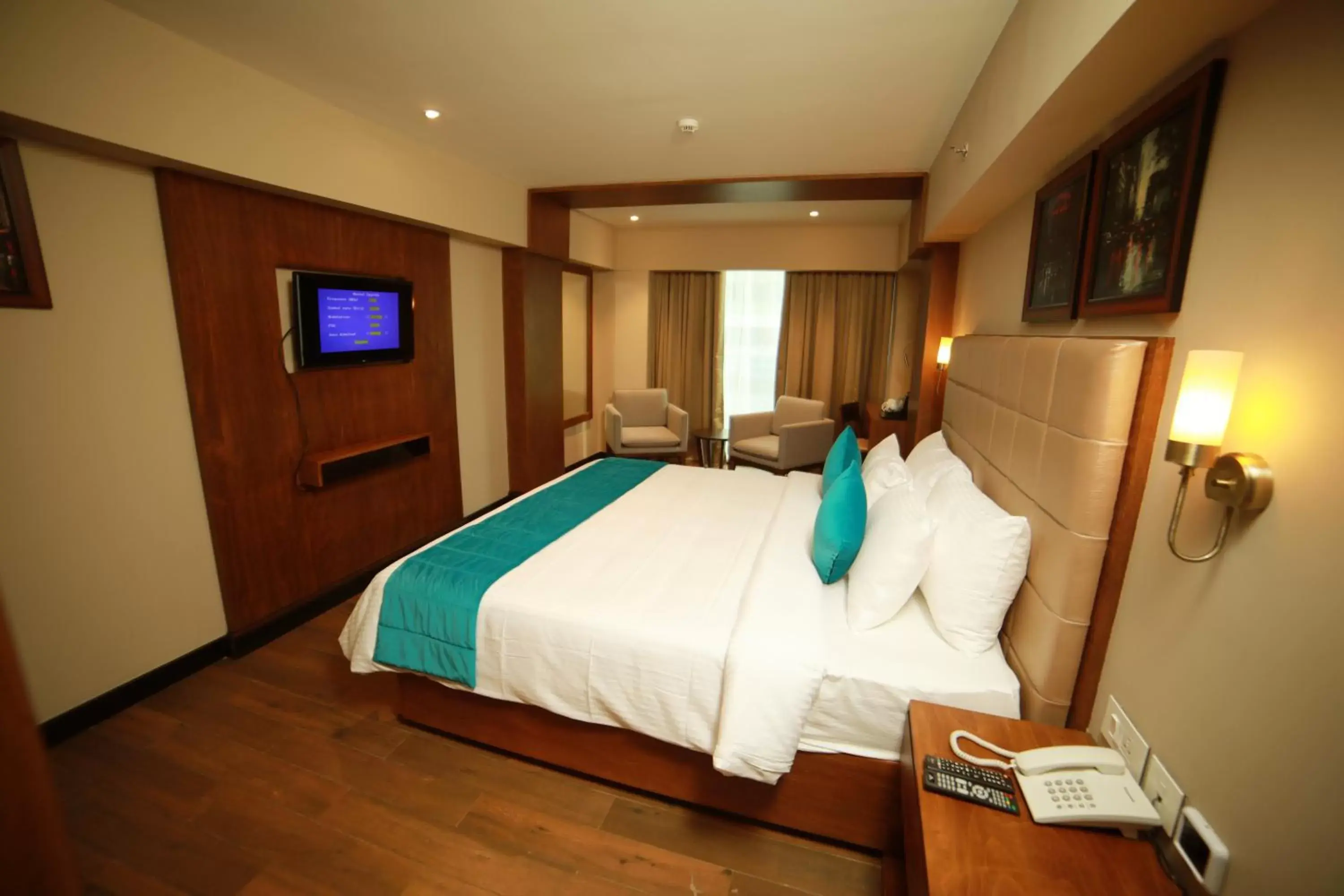 Deluxe Suite in YASH INTERNATIONAL Deluxe Suite in YASH INTERNATIONAL