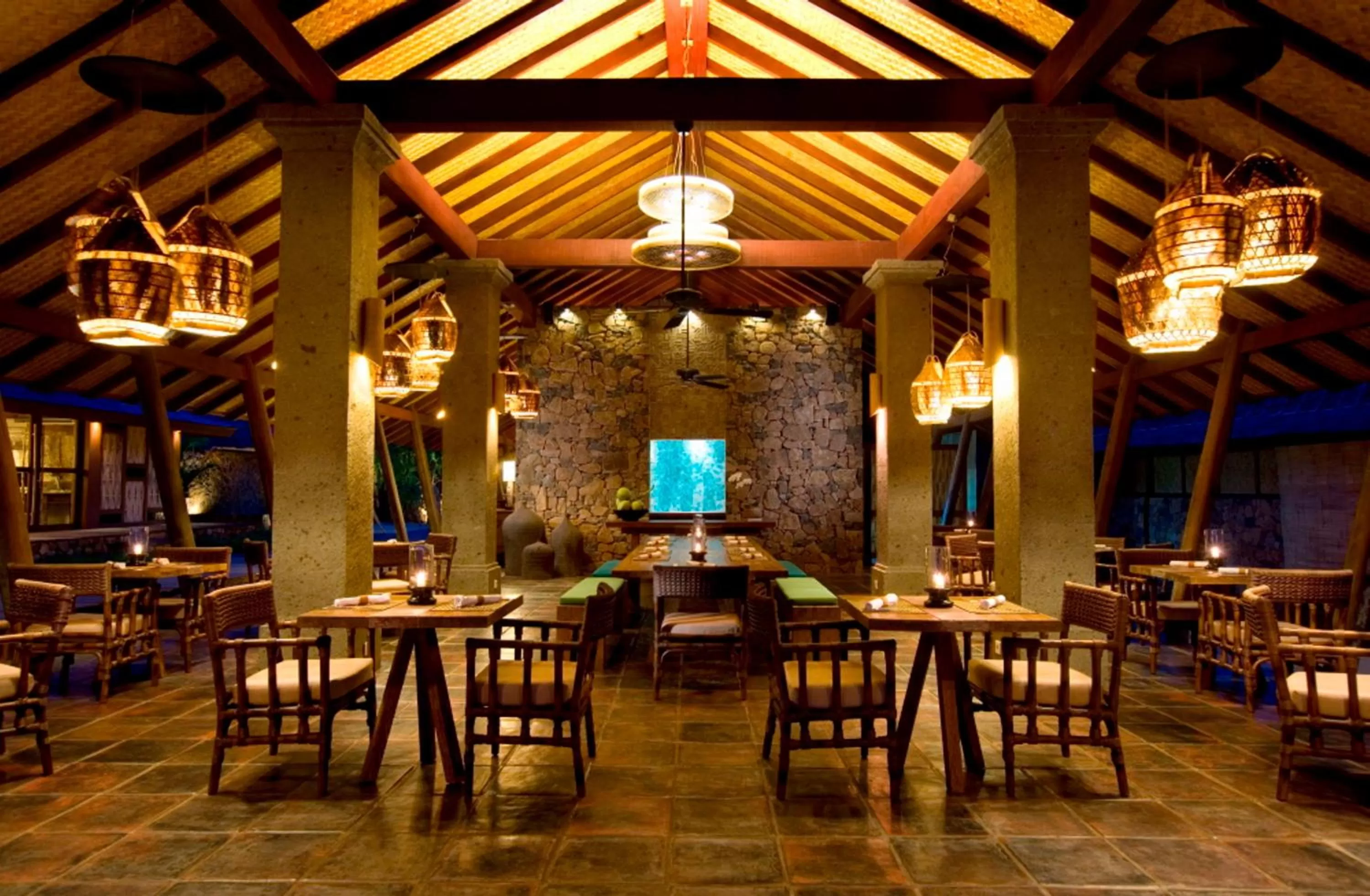 Restaurant/places to eat in Jeeva Klui Resort