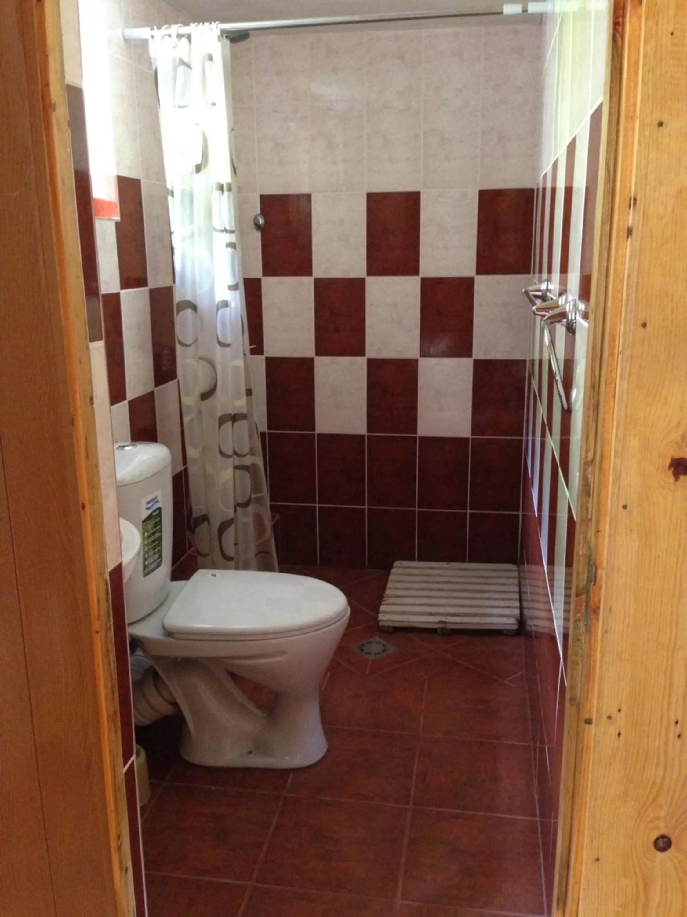 Shower, Bathroom in IRIS B&B in DEBED CANYON