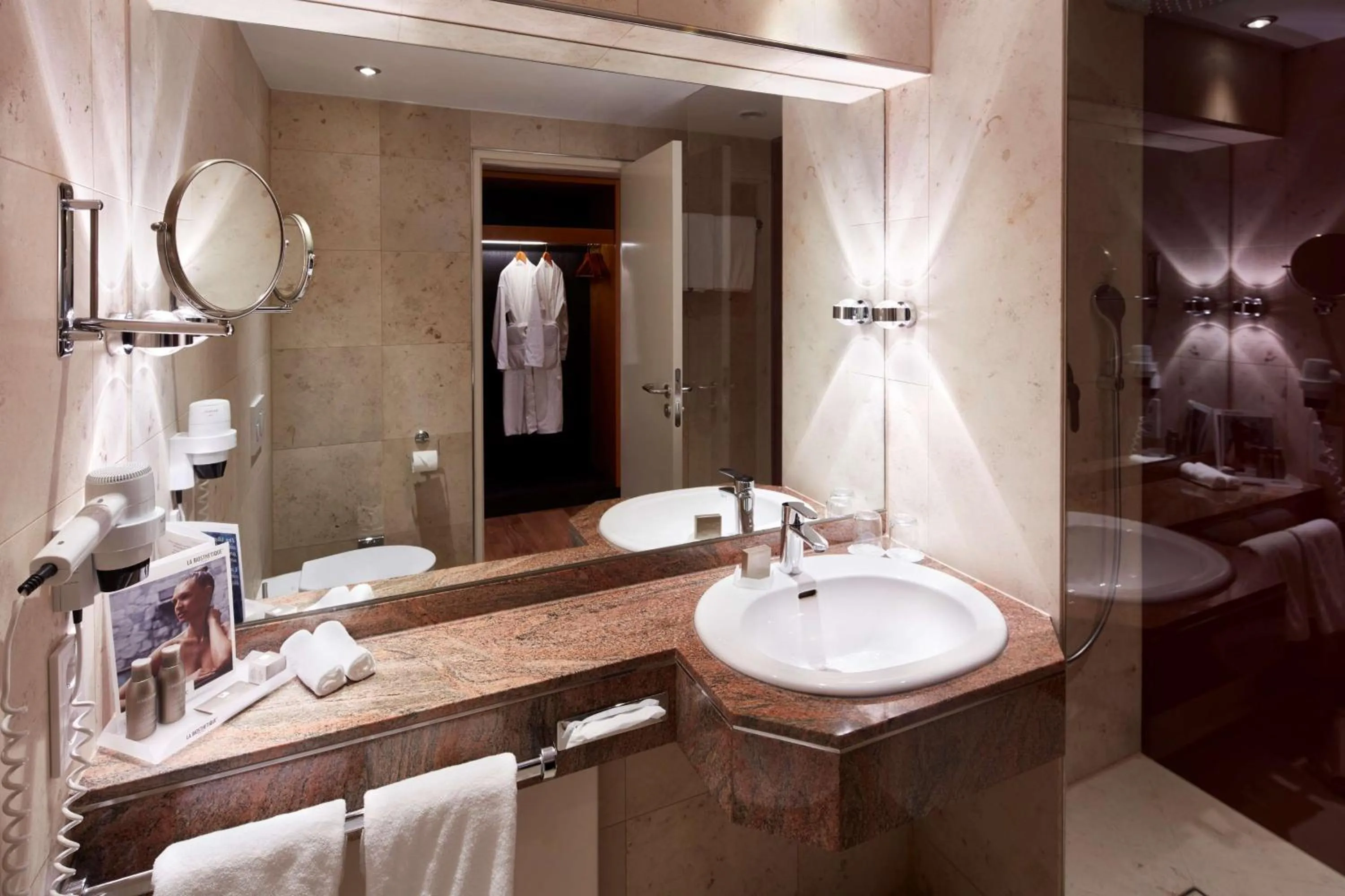 Bathroom in Parkhotel Pforzheim