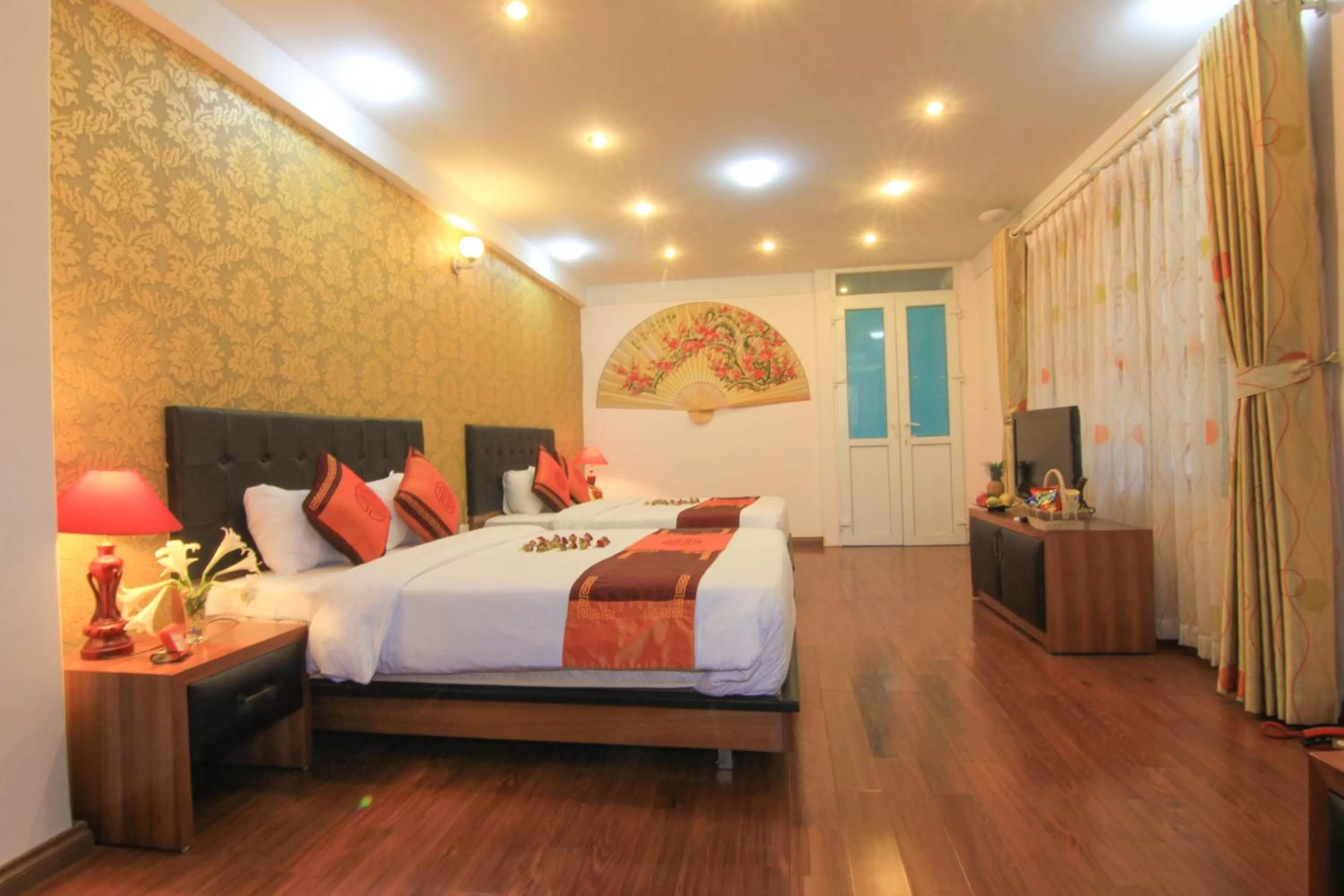 Bed in Urban Alley Hotel