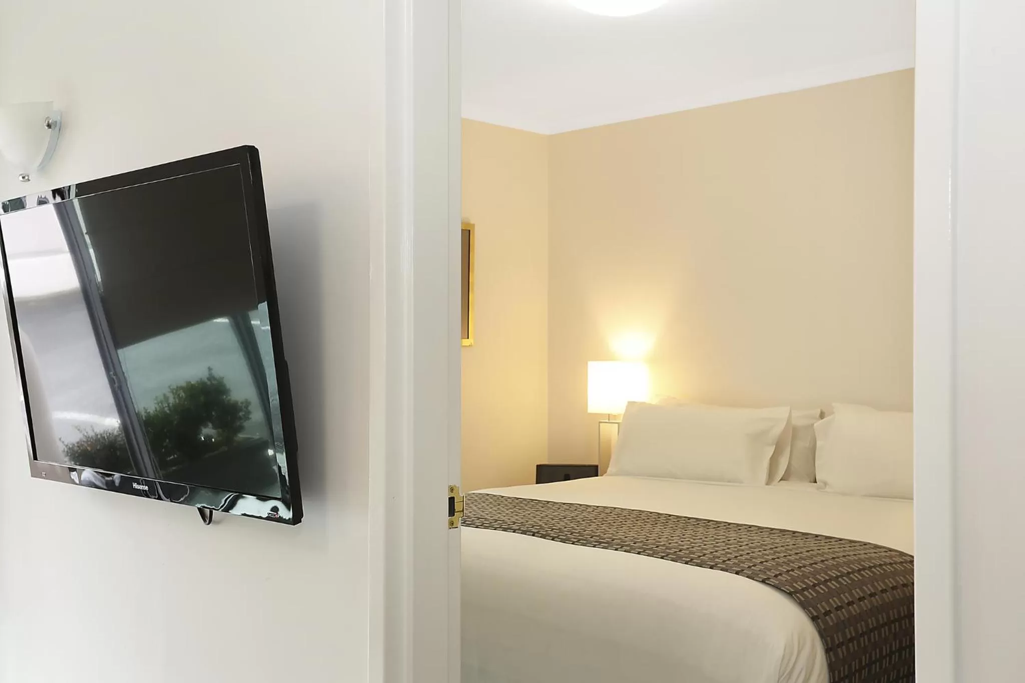 Bedroom, Bed in The Menzies Ballarat