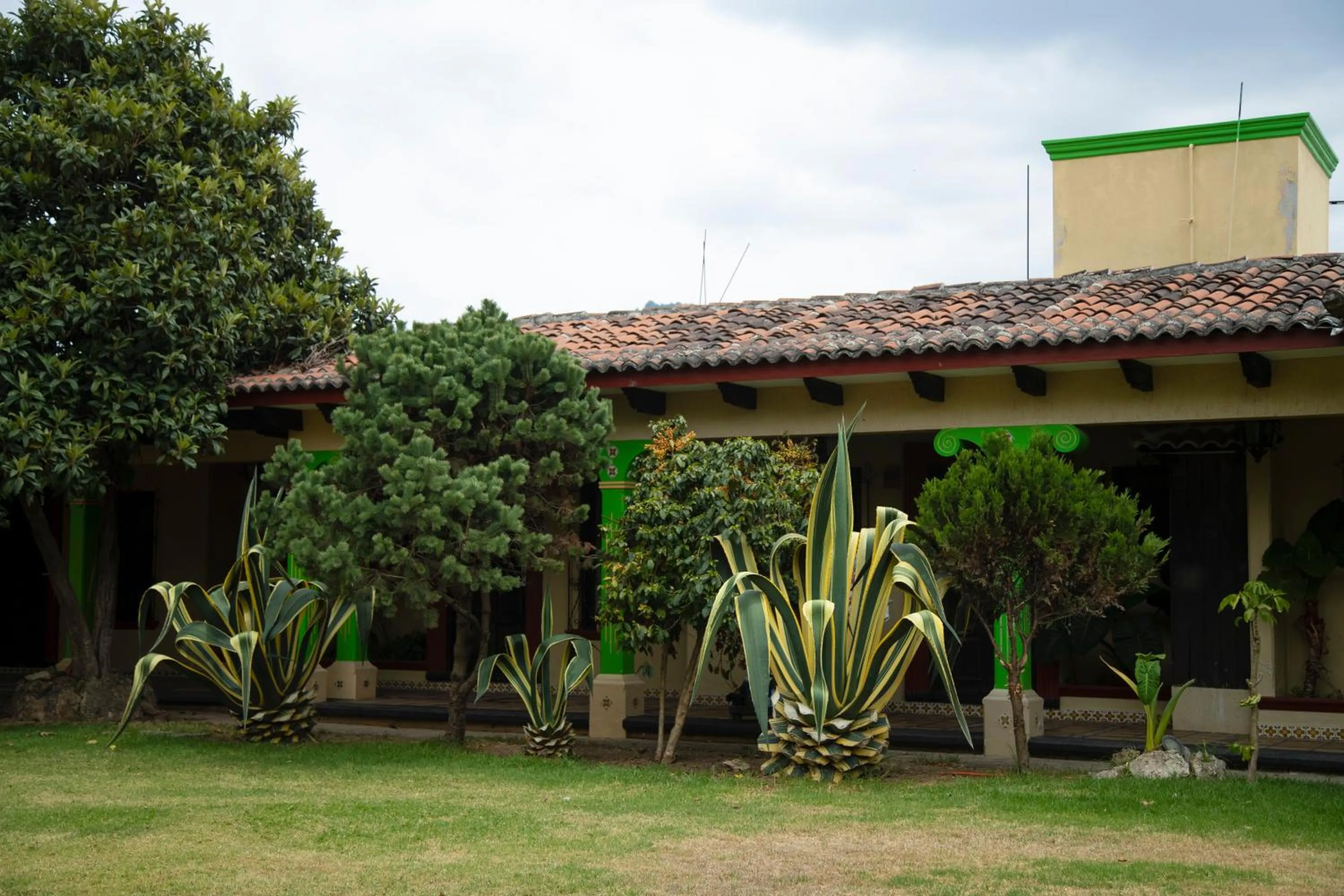 Property Building in Villas Vanessa a 15 minutos del centro de la ciudad en vehiculo