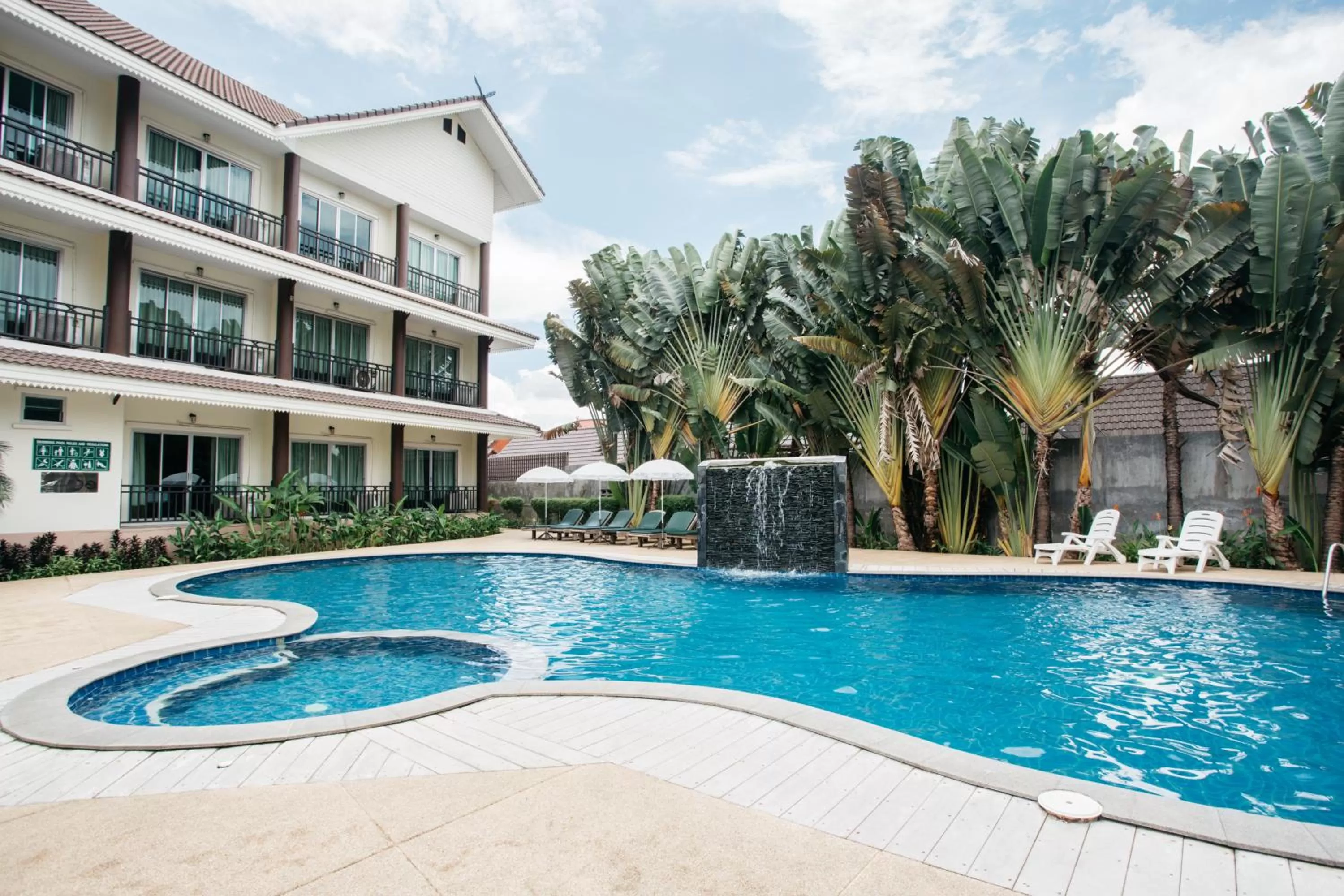 Property building in Diamond Park Inn Chiangrai & Resort