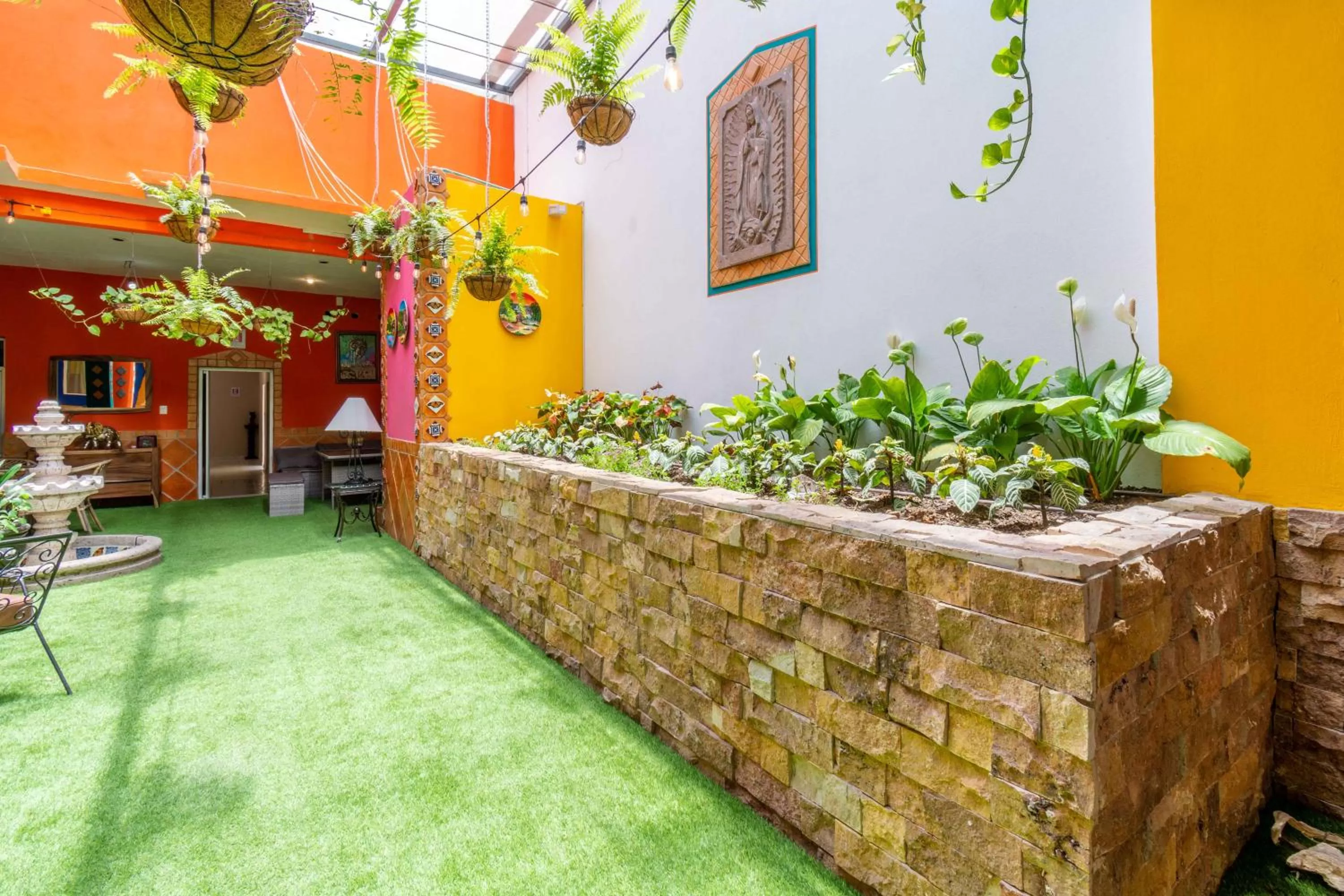 Seating area in Hostería Casa Marquez