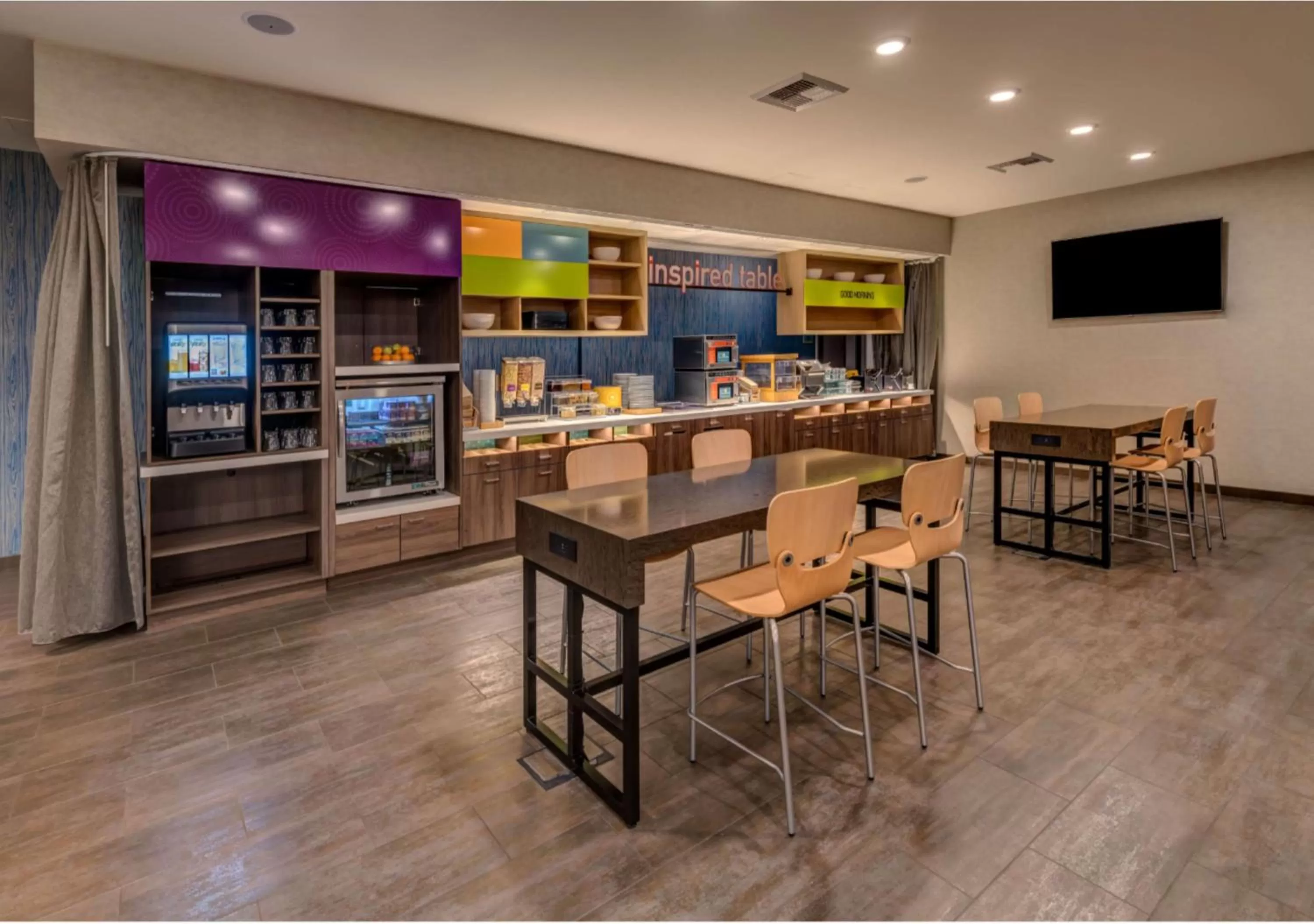 Breakfast in Home2 Suites By Hilton Reno