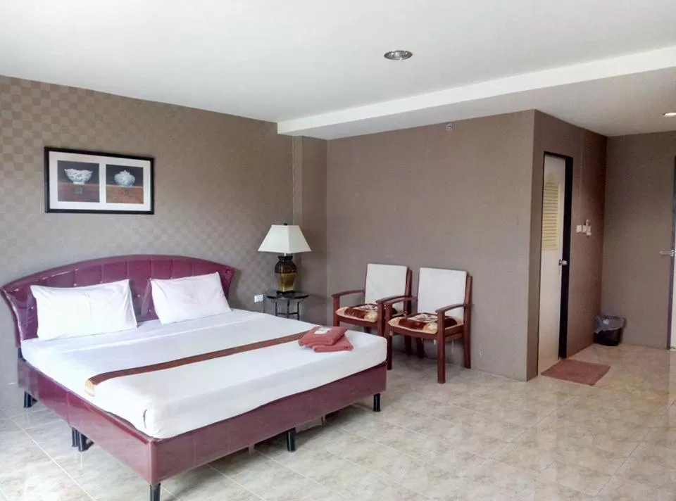 Bed in Pearl Place Hotel