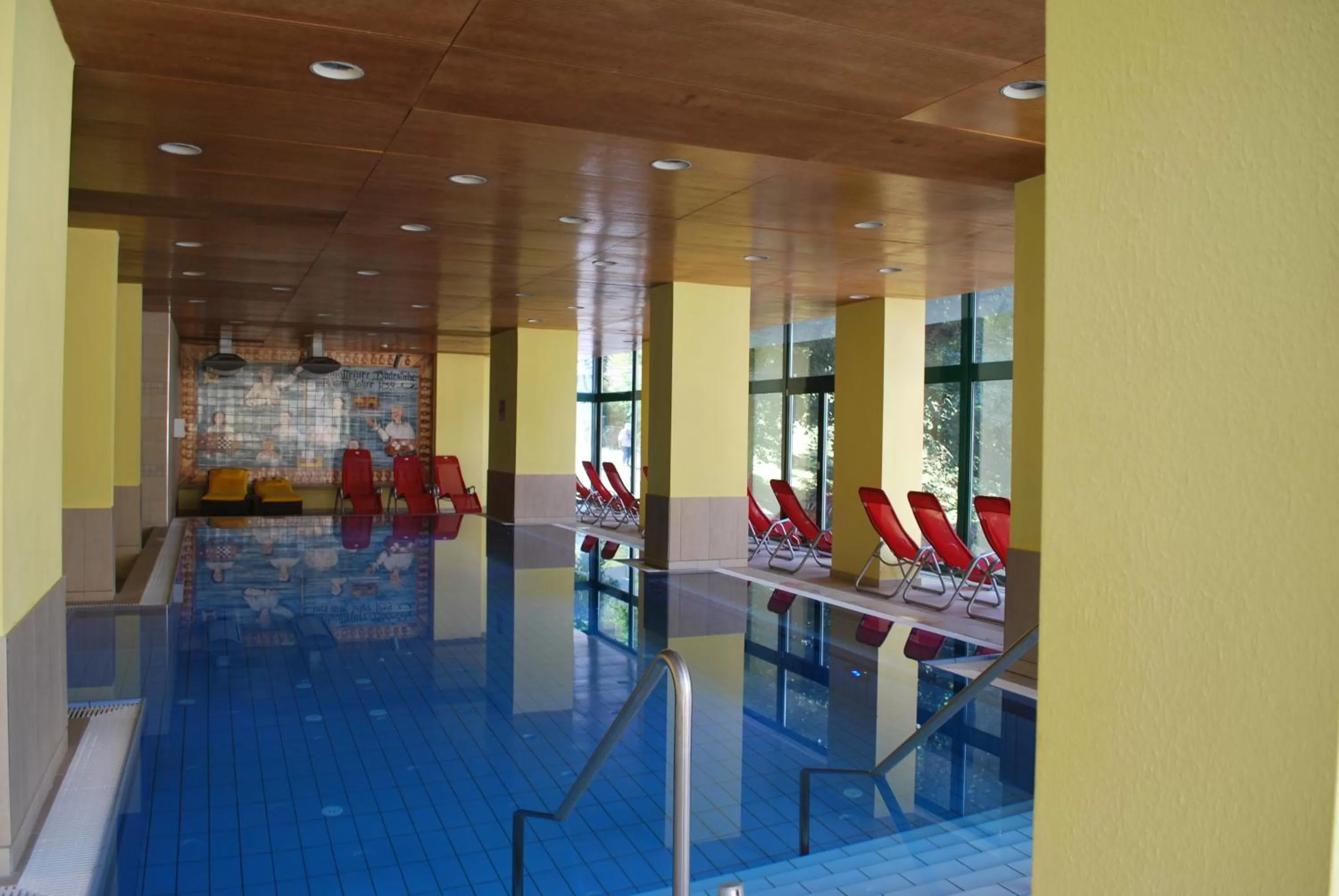 Swimming pool in Thermal Resort Hotel Elisabethpark