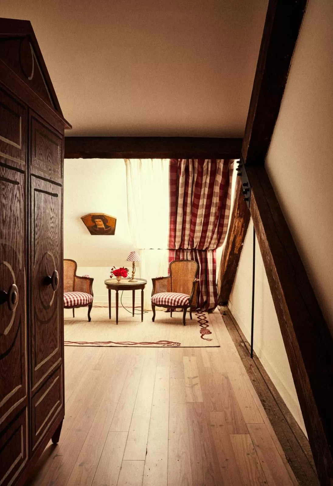 Living room in Hotel Peter and Paul, an Ash Hotel