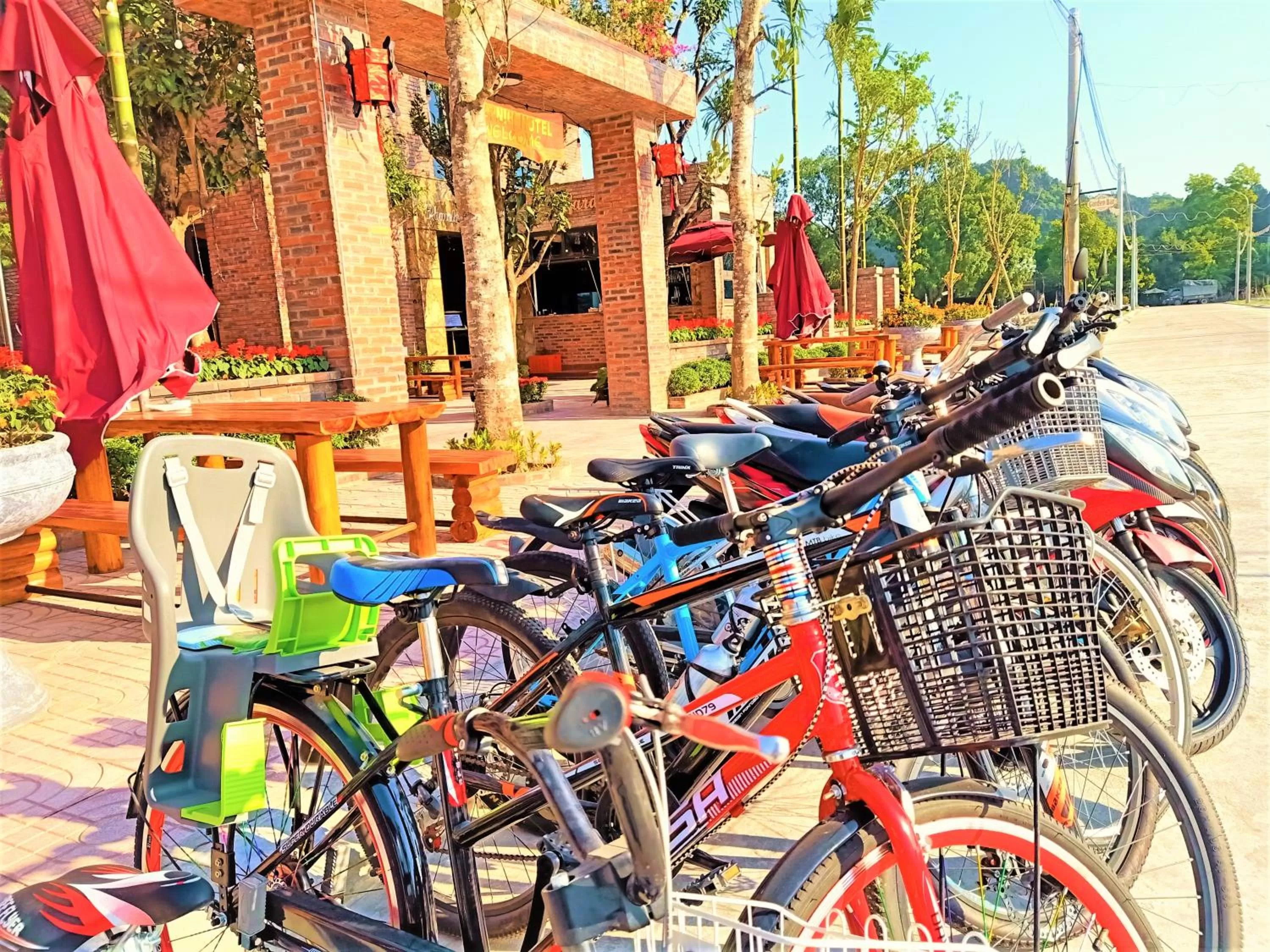 Facade/entrance, Biking in Cozynibi Hotel