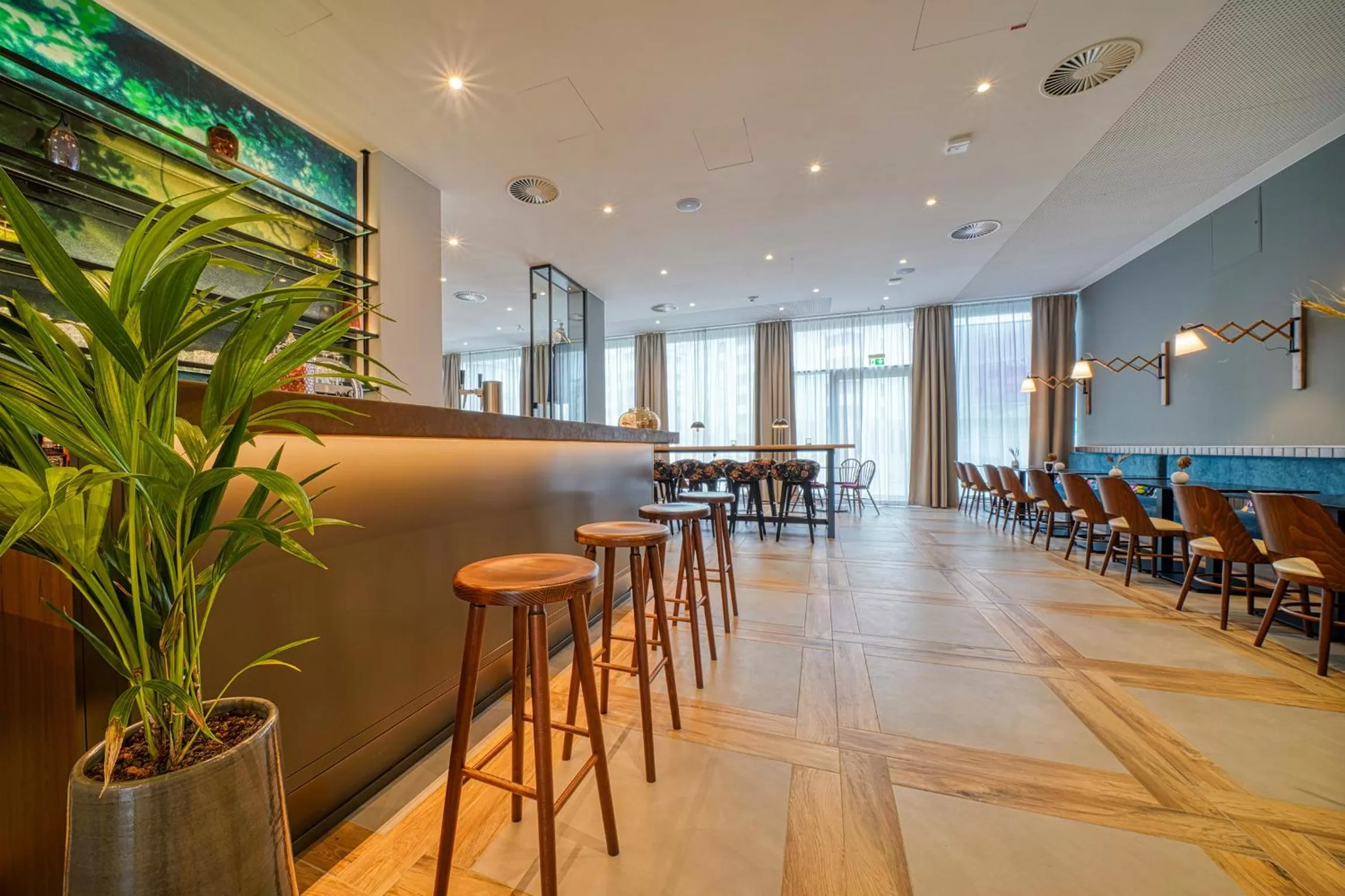 Restaurant/places to eat in Vienna House Easy by Wyndham Freiburg City