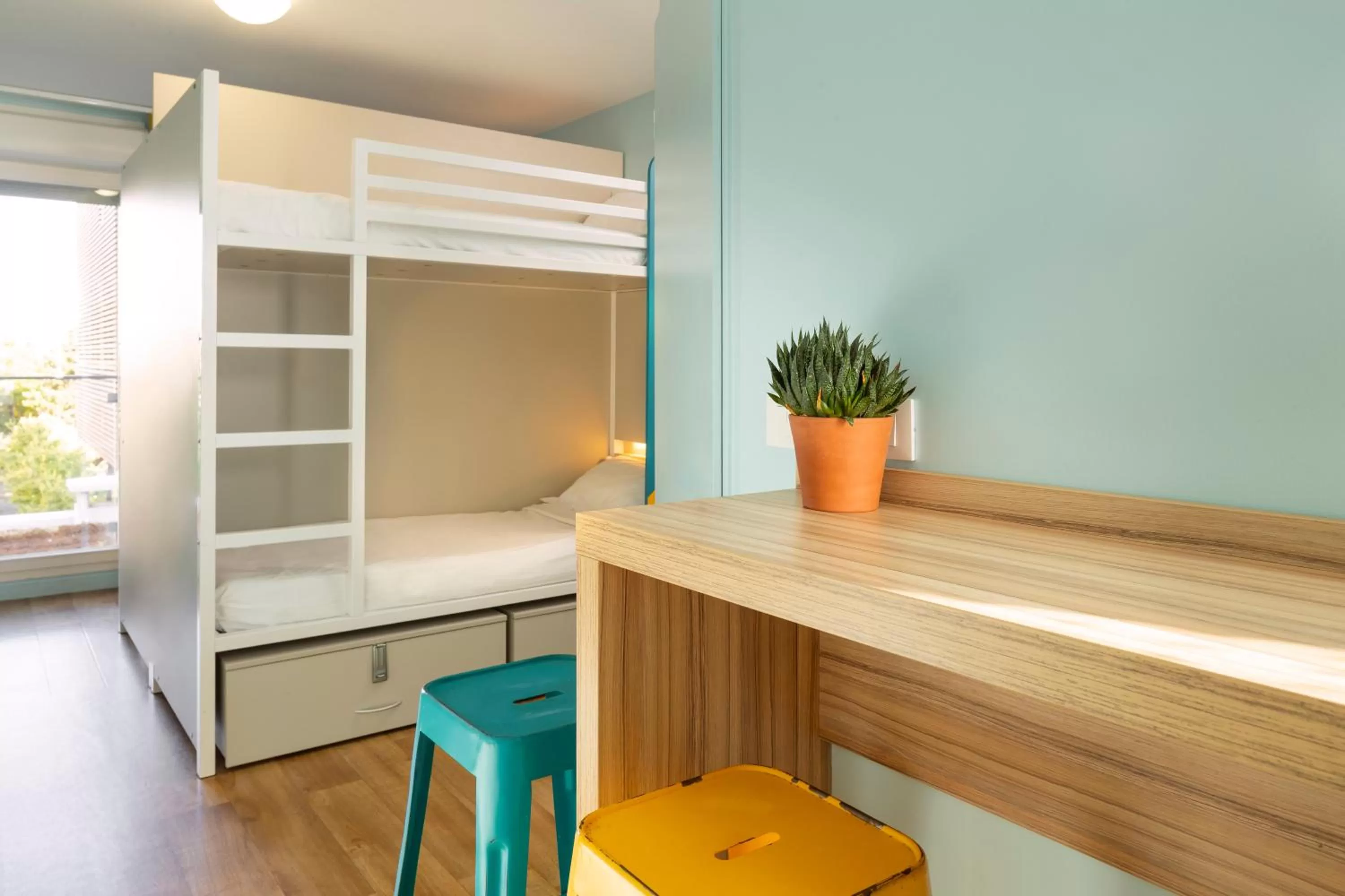 bunk bed in Hôtel Lodge In Paris 13