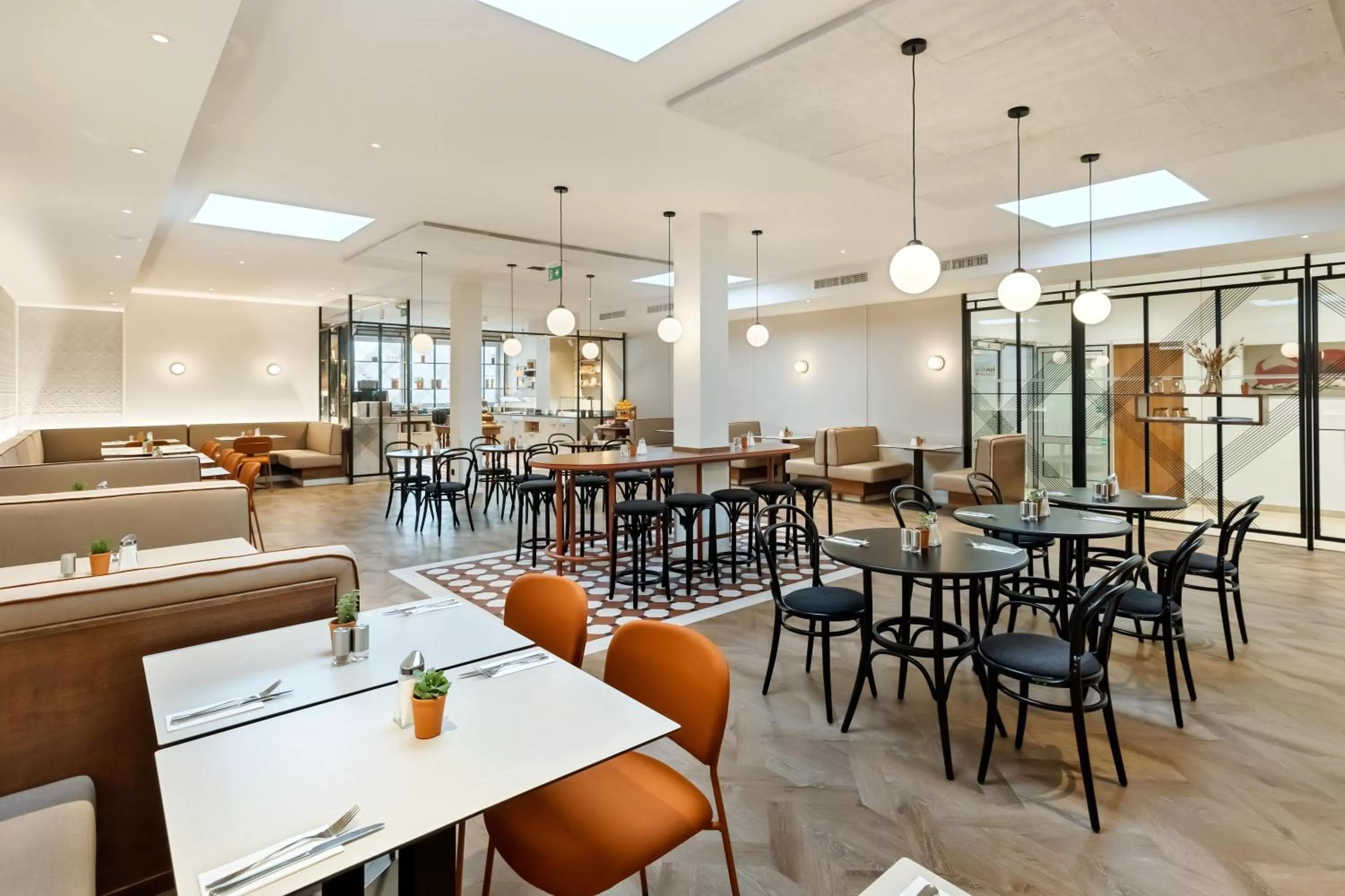 Restaurant/places to eat in Austria Trend Hotel Anatol Wien