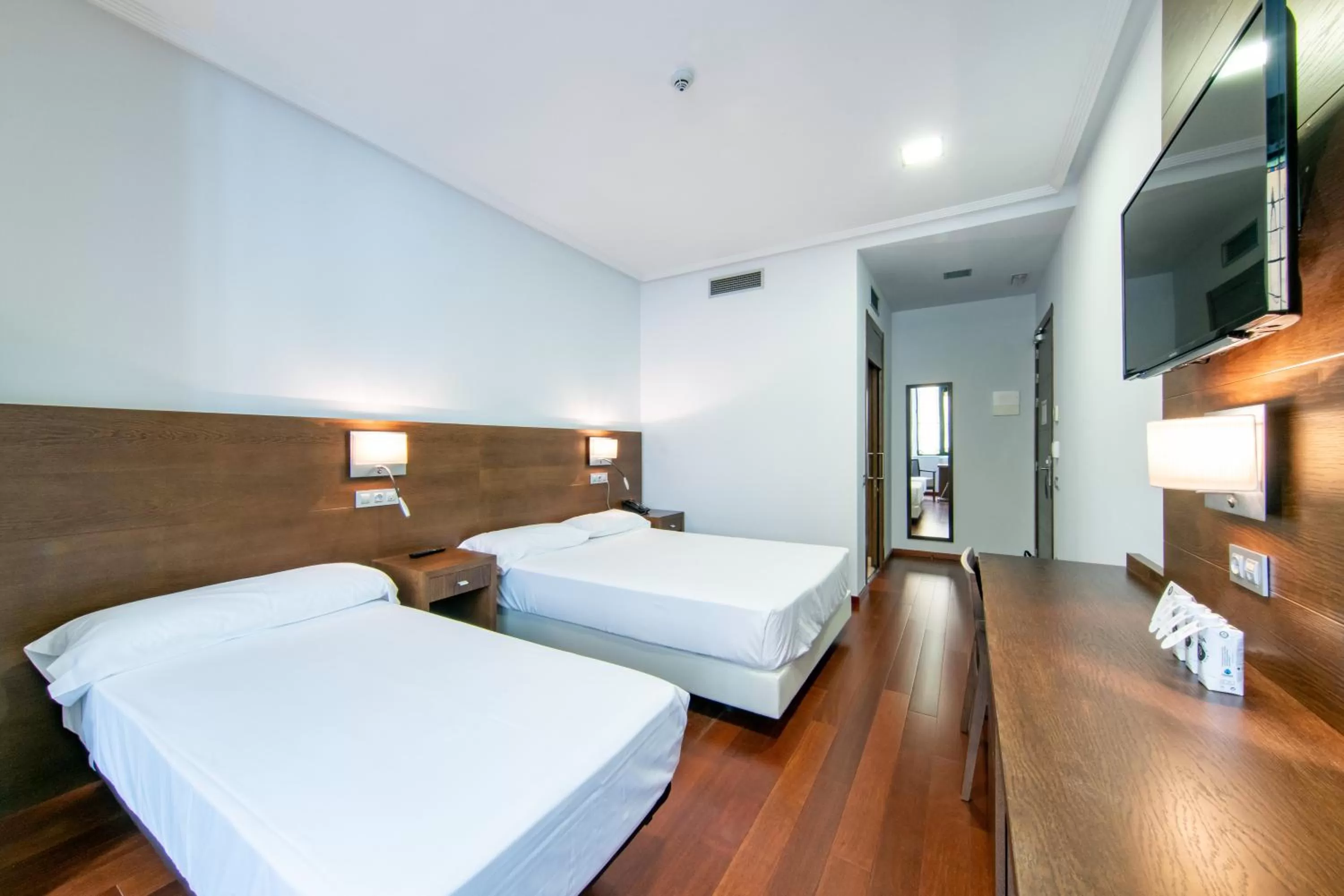 View (from property/room), Bed in Soho Boutique Oviedo