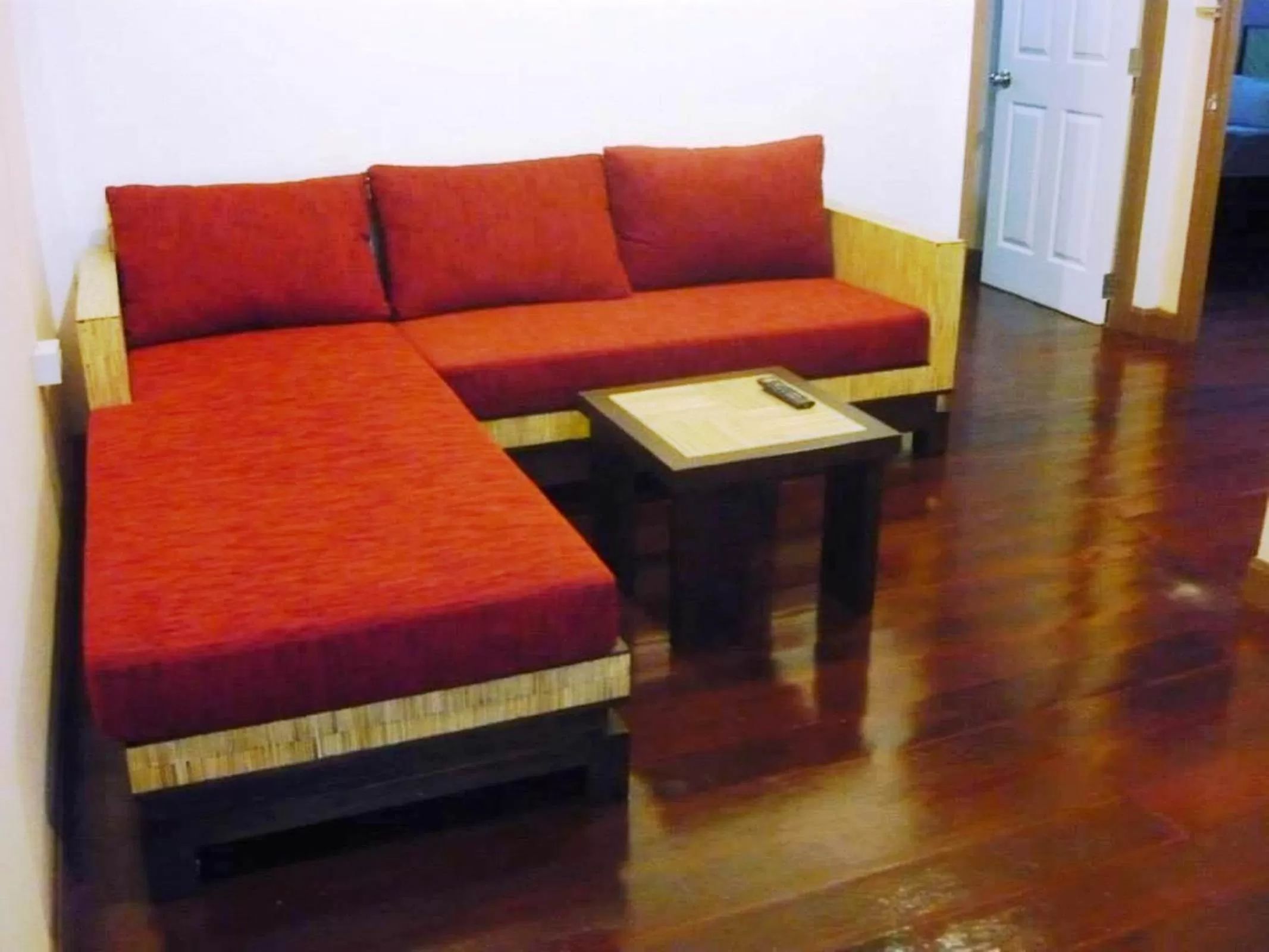 Living room, Seating Area in Baan Glang Soi
