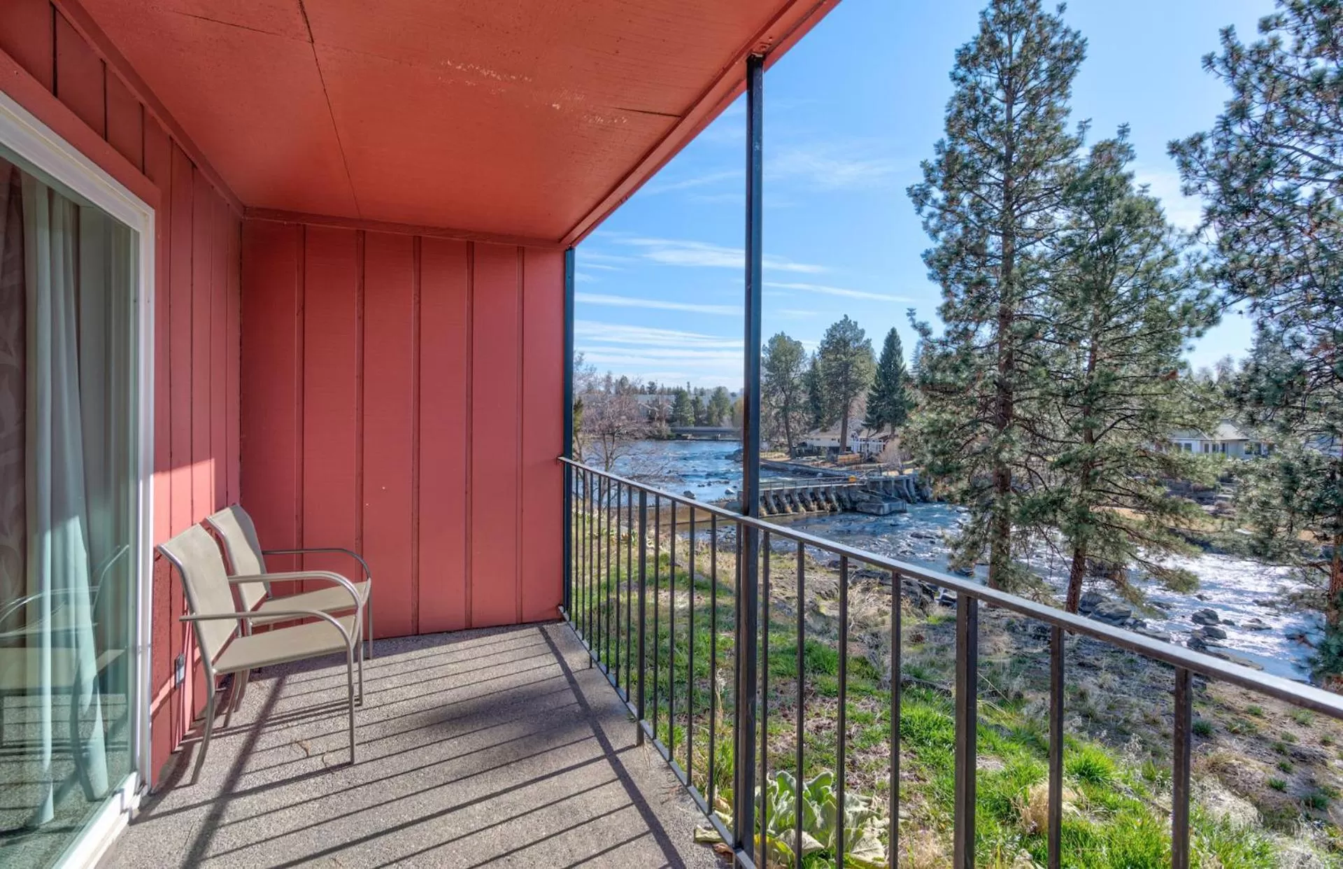Balcony/Terrace in Bend Riverside Condos