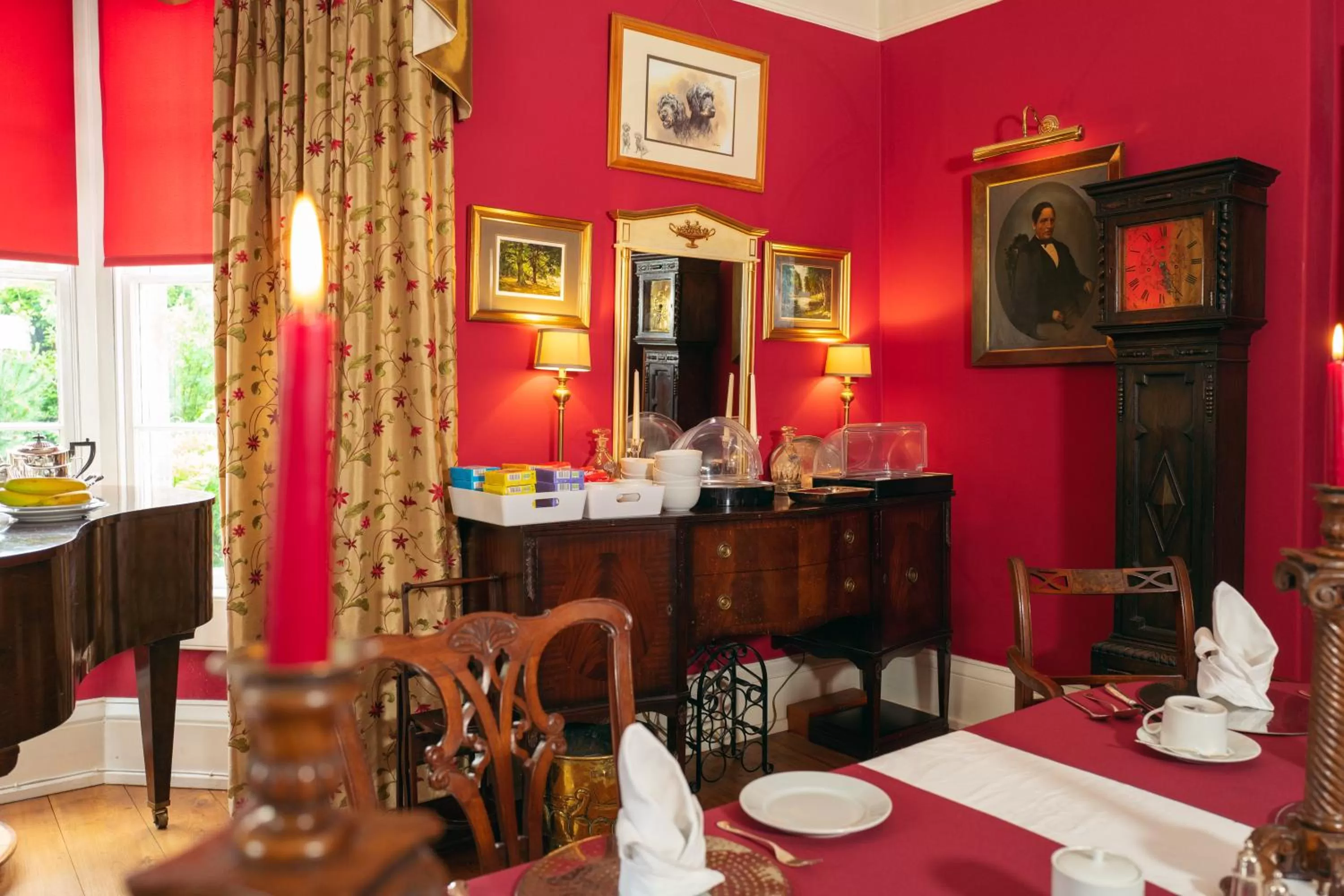 Dining area in Grosvenor Villa