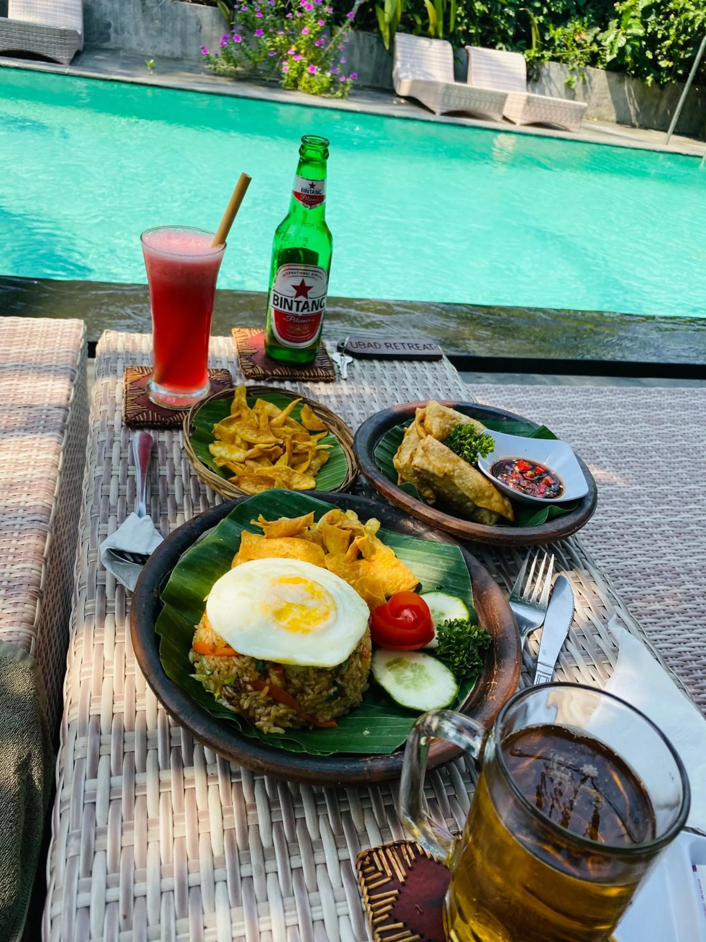 Food and drinks in Ubad Retreat