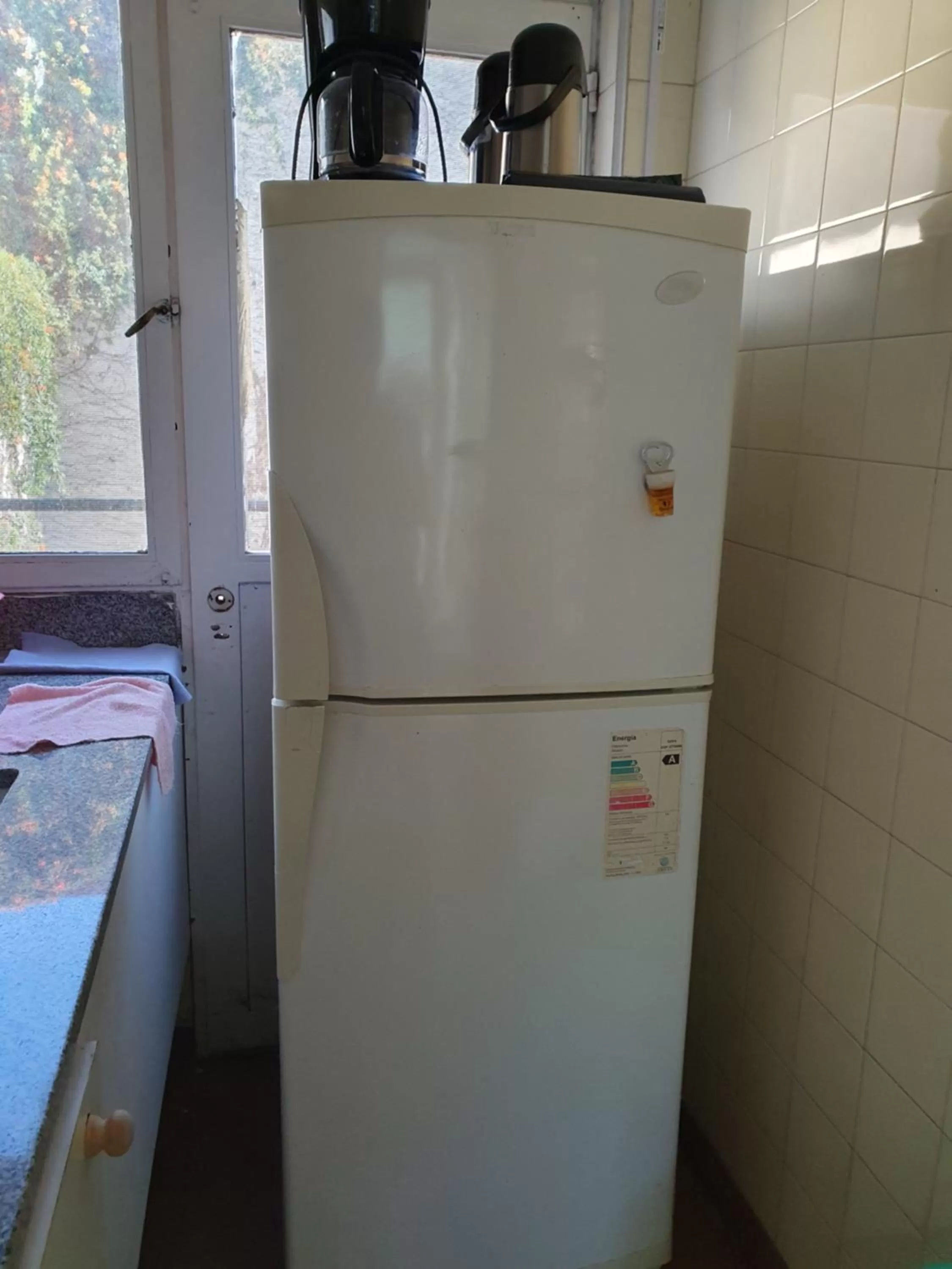 kitchen, Bathroom in Habitaciones en Casa con piscina en Palermo Soho!