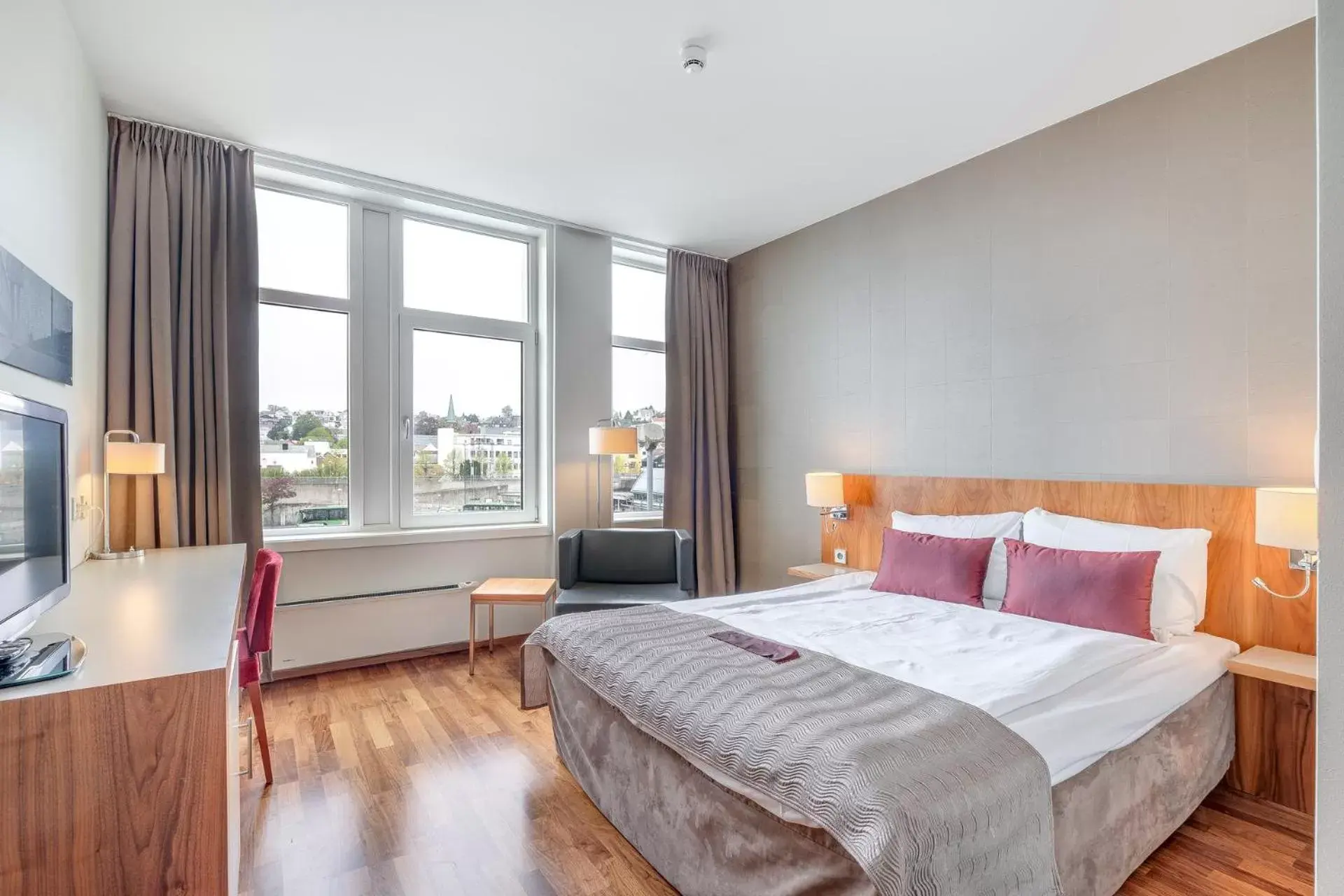 Standard Double or Twin Room in Quality Hotel Residence Standard Double or Twin Room in Quality Hotel Residence