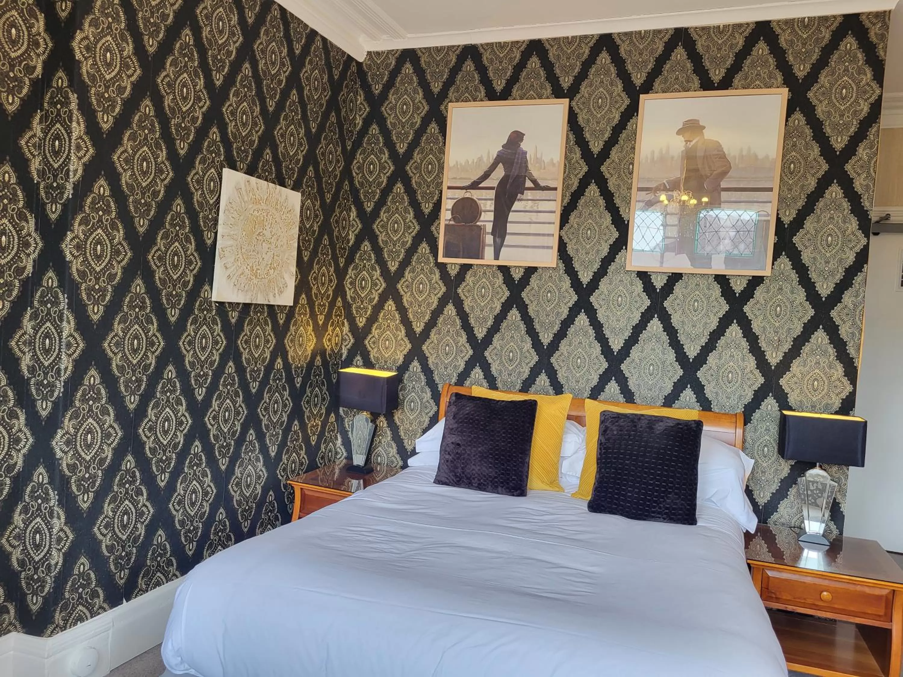 Bed in St George's Guest House