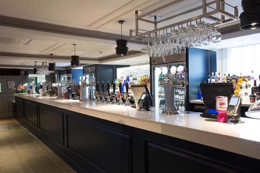 Lounge or bar in The Cross Keys Wetherspoon