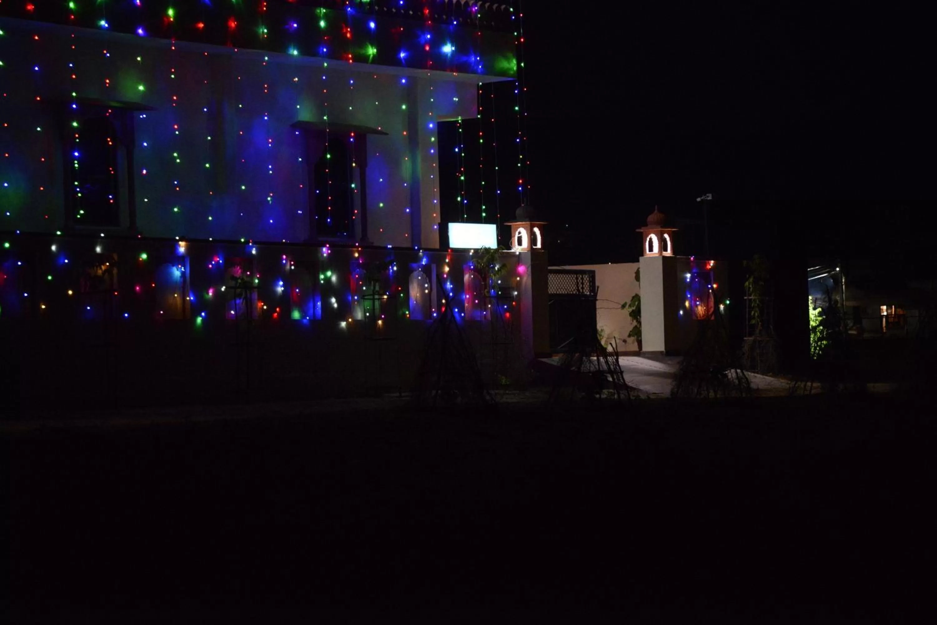 Property building in Omak Tiger Seven