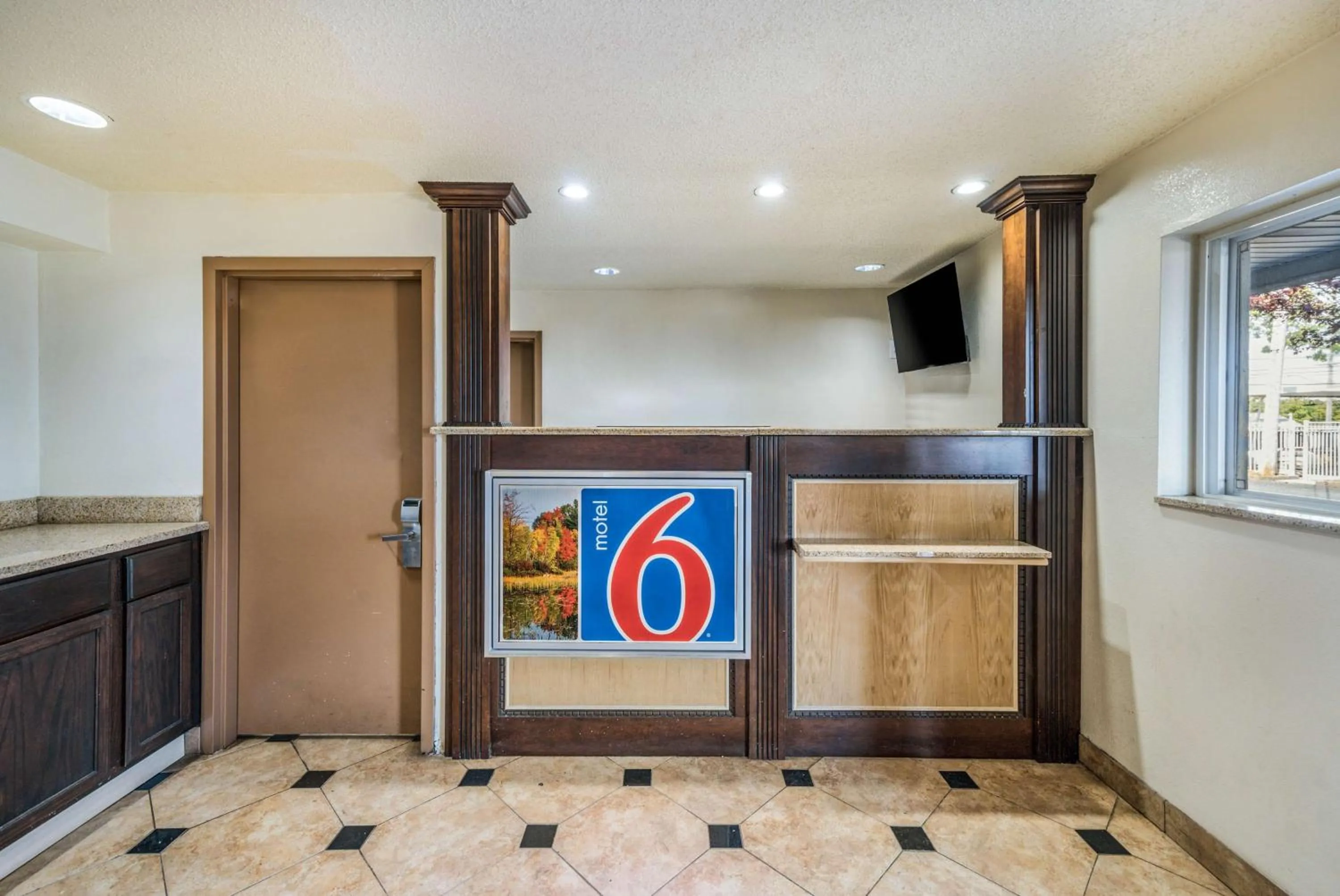 Lobby or reception in Motel 6-Toms River, NJ