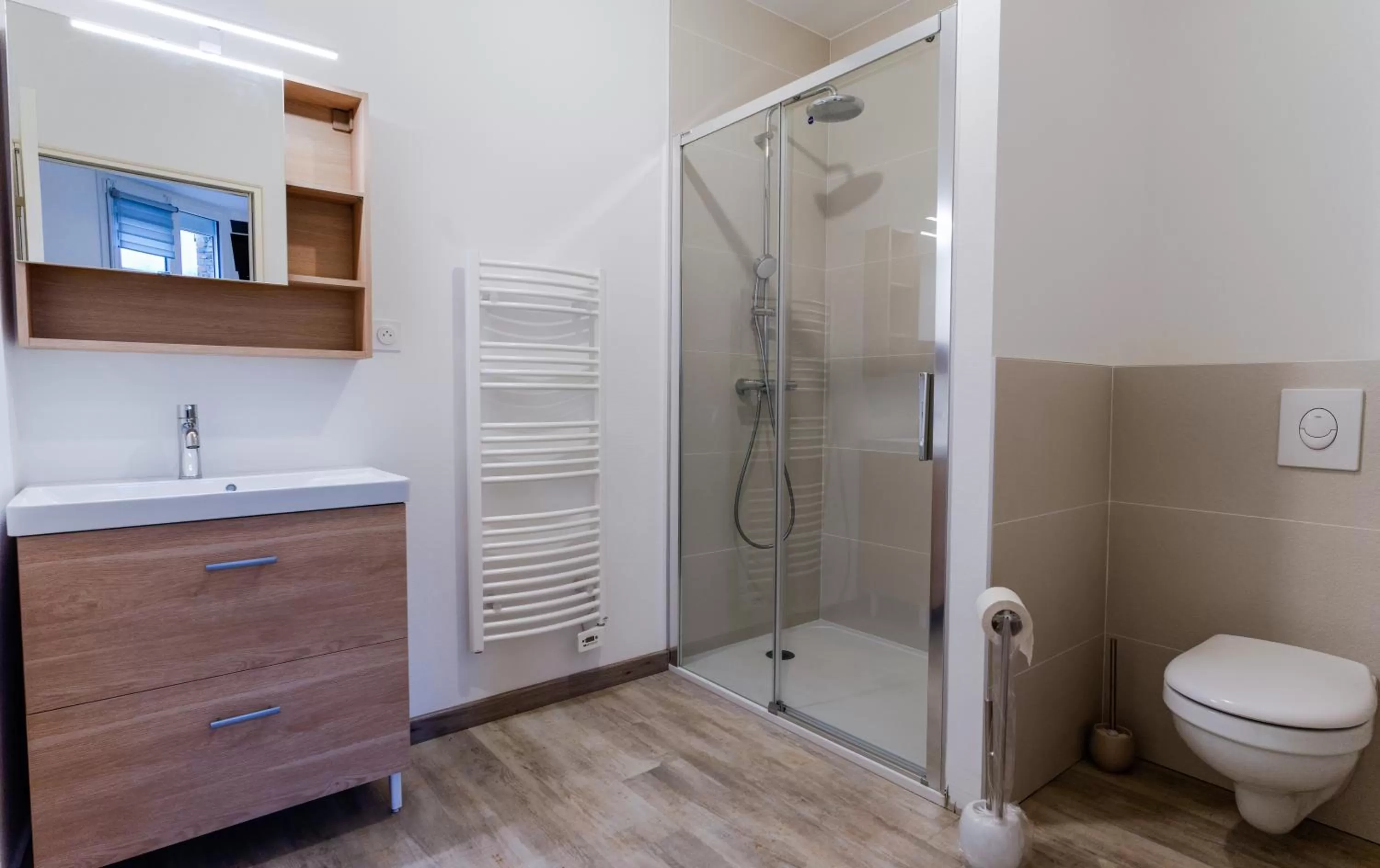 Bathroom in Brasserie de L ouest