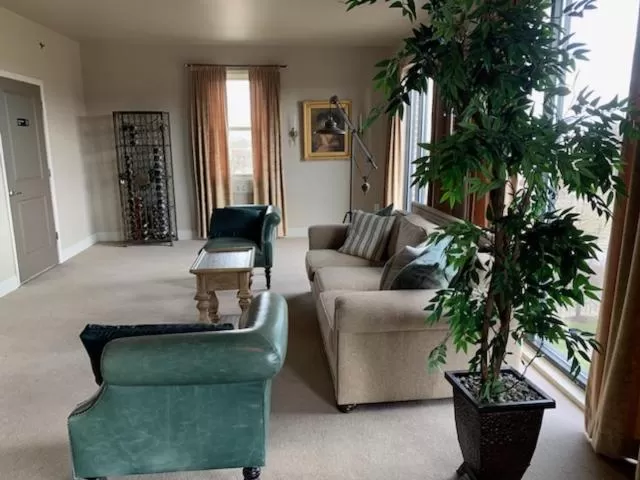 Seating Area in Kentucky Grand Hotel & Spa