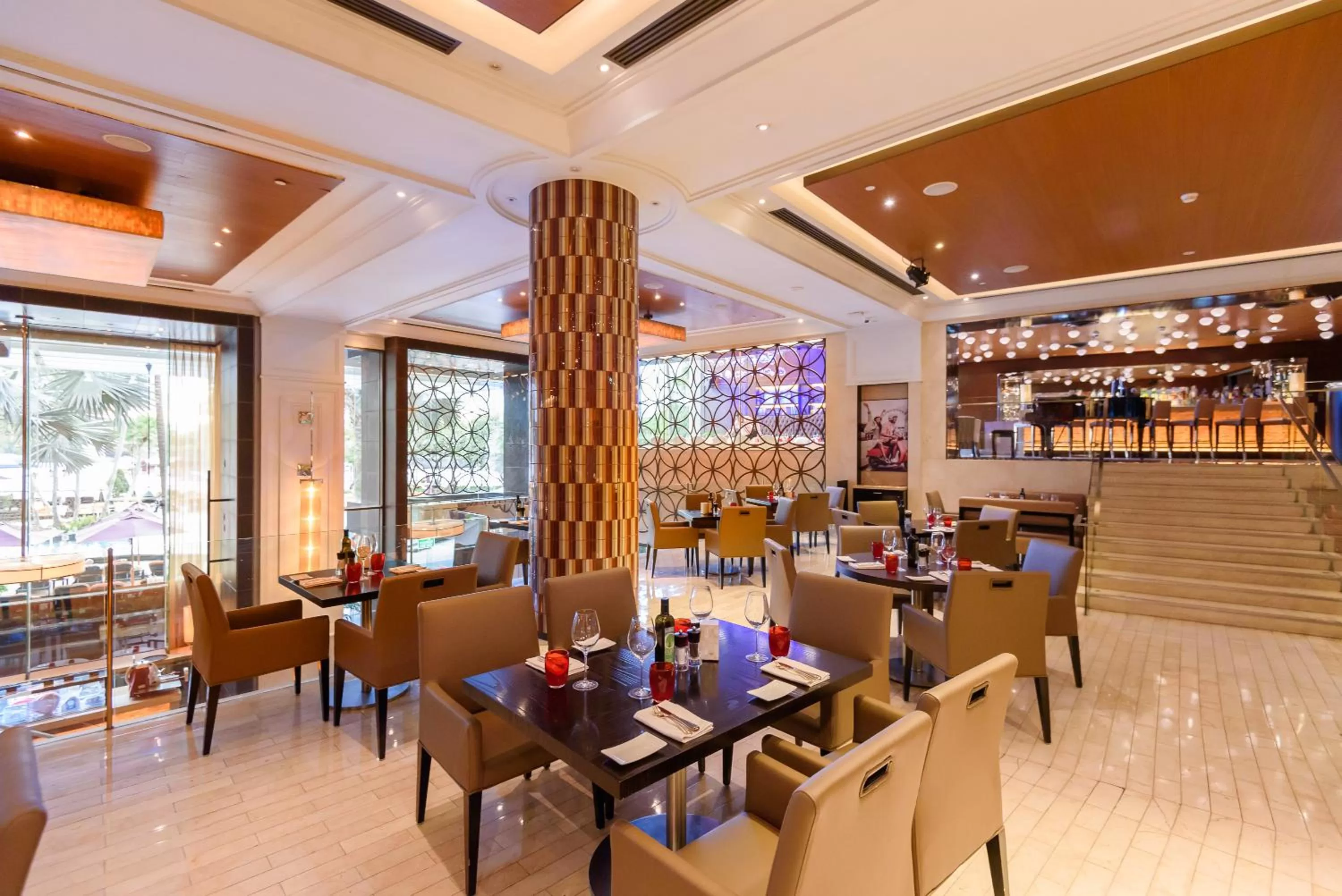 Restaurant/places to eat in Shangri-La Bangkok