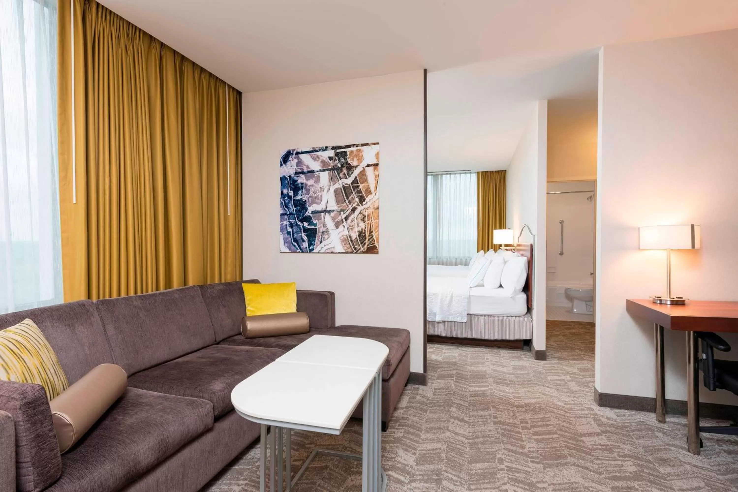 Living room, Bed in SpringHill Suites by Marriott Chicago O'Hare