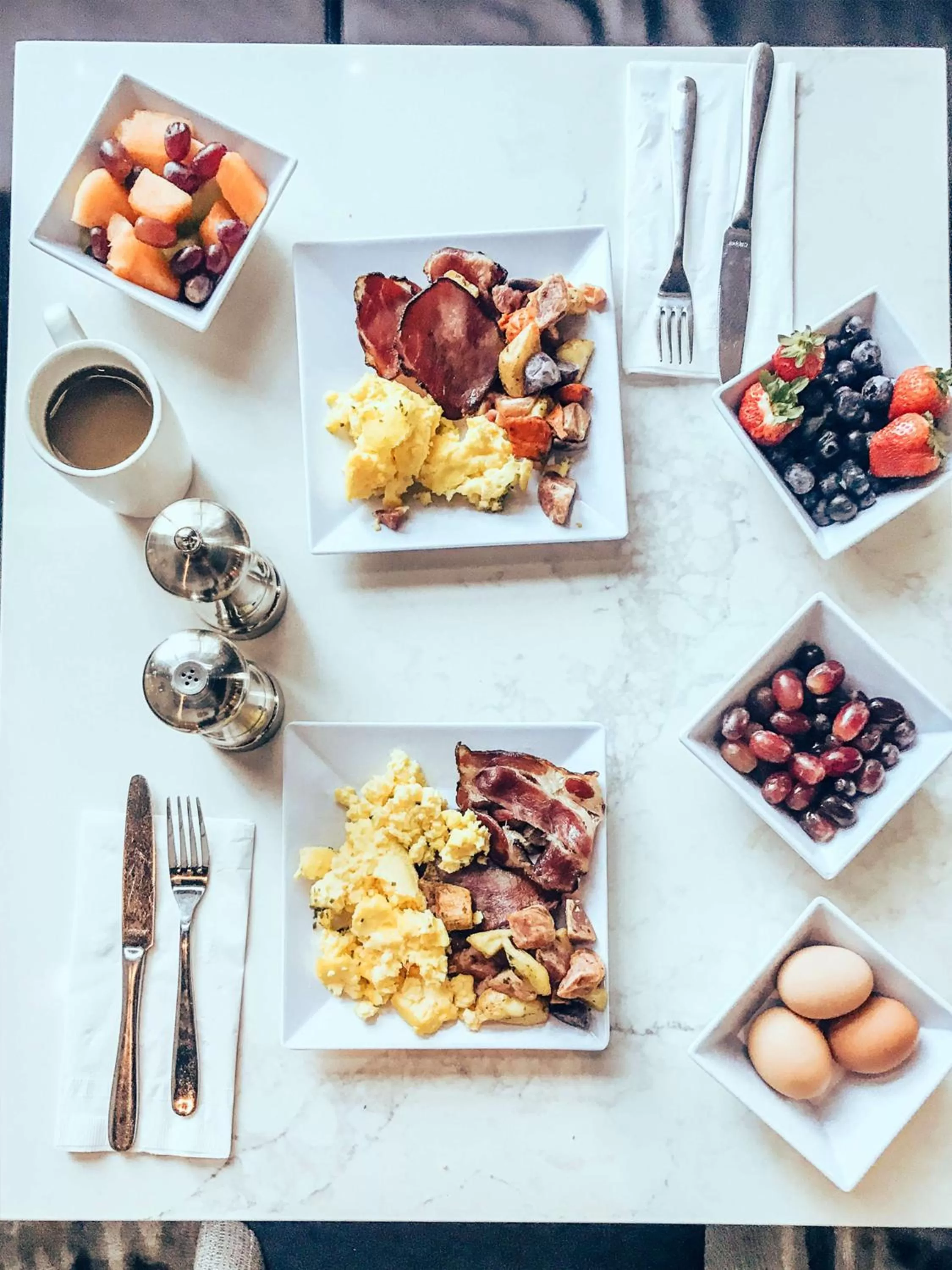 Restaurant/places to eat in Hyatt Place Chantilly Dulles Airport South