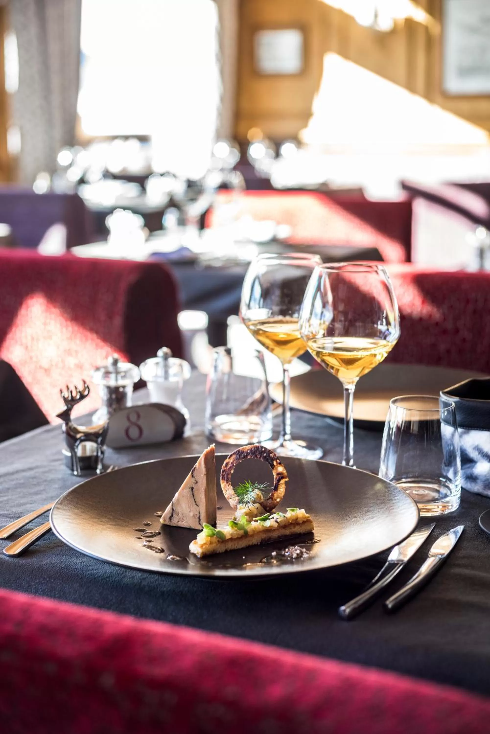 Restaurant/places to eat in Hôtel les Campanules by Les Etincelles