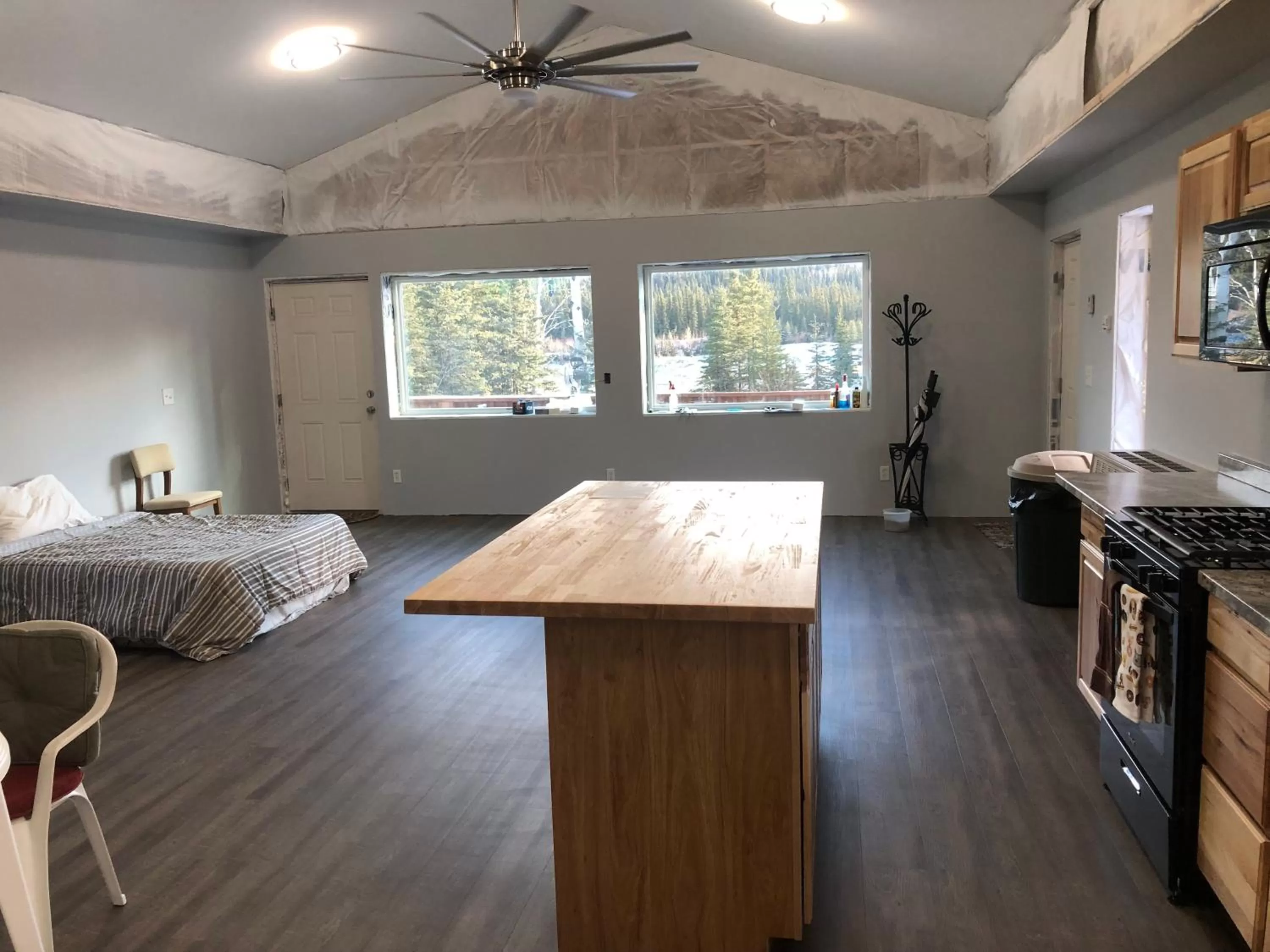 Bed in Copperville B & B