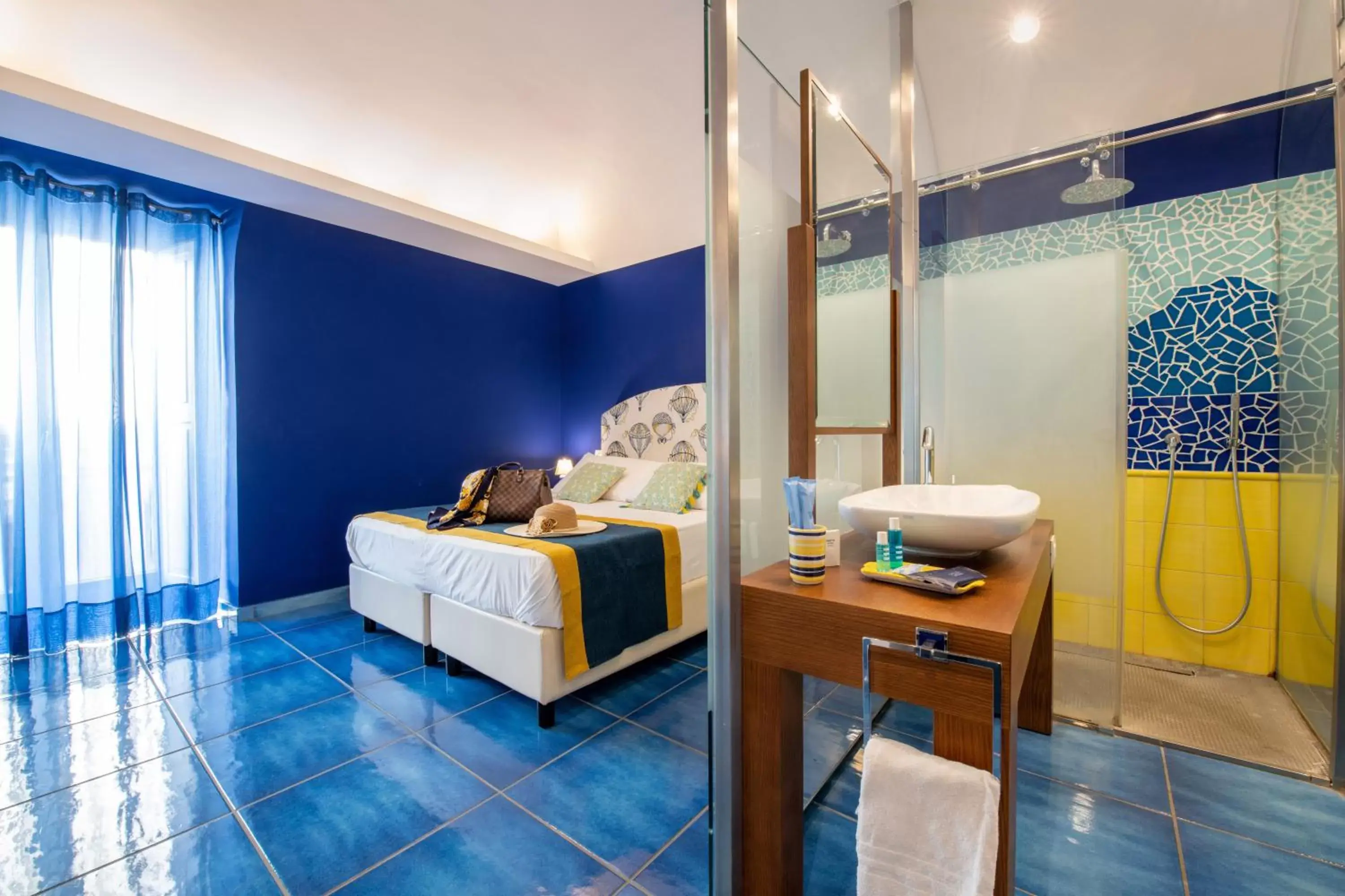 Double or Twin Room with Private Bathroom - single occupancy in Aquae Romanae Double or Twin Room with Private Bathroom - single occupancy in Aquae Romanae