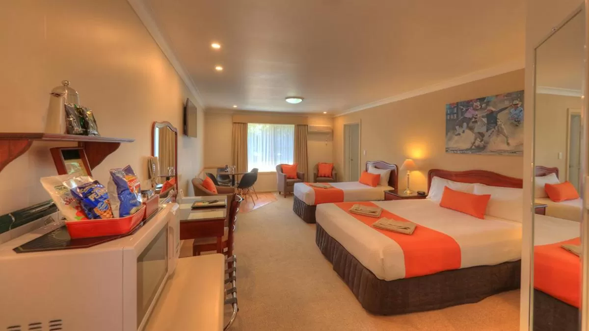 Endeavour Court Motor Inn