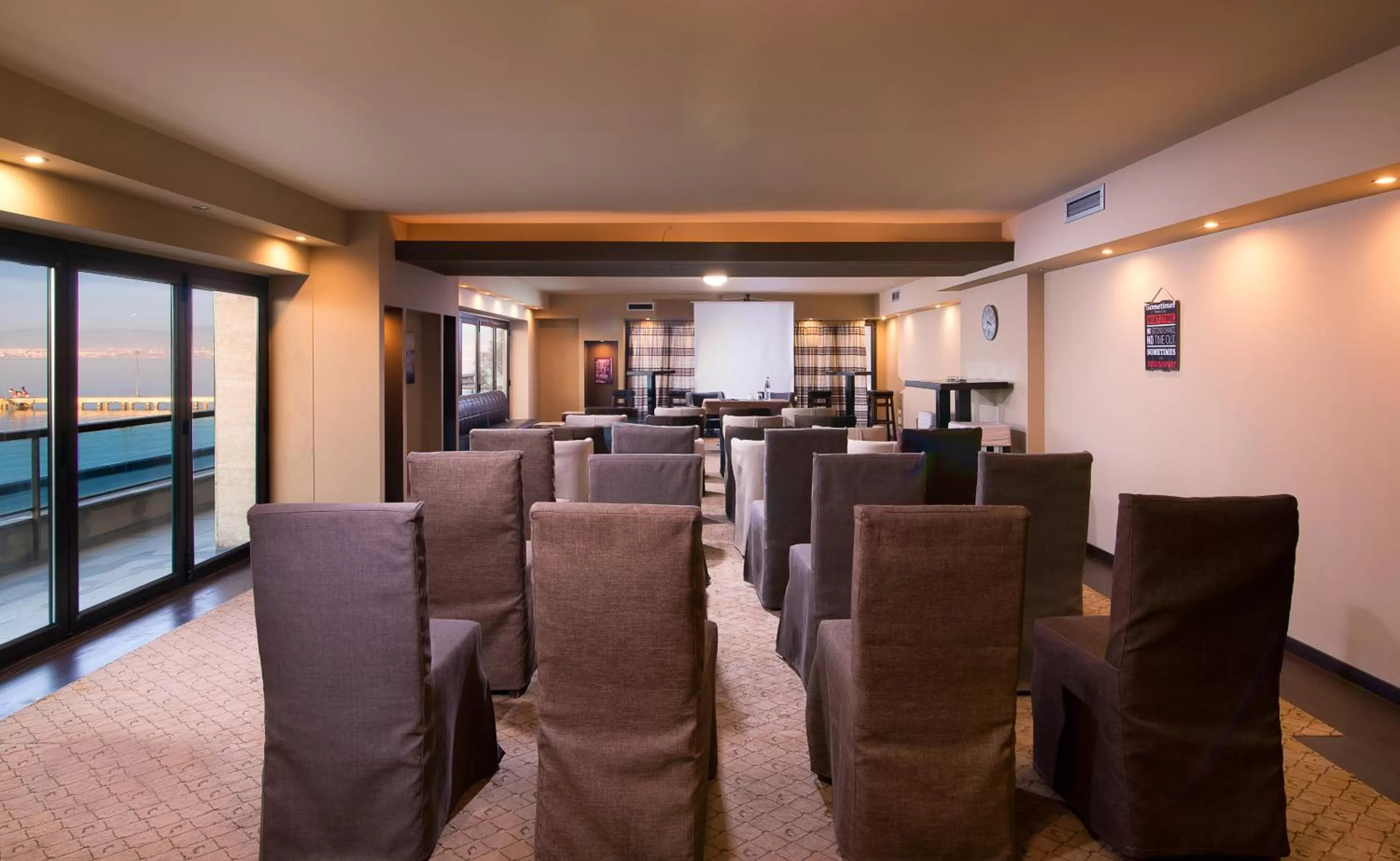 Banquet/Function facilities, Restaurant/Places to Eat in Hotel Aigli