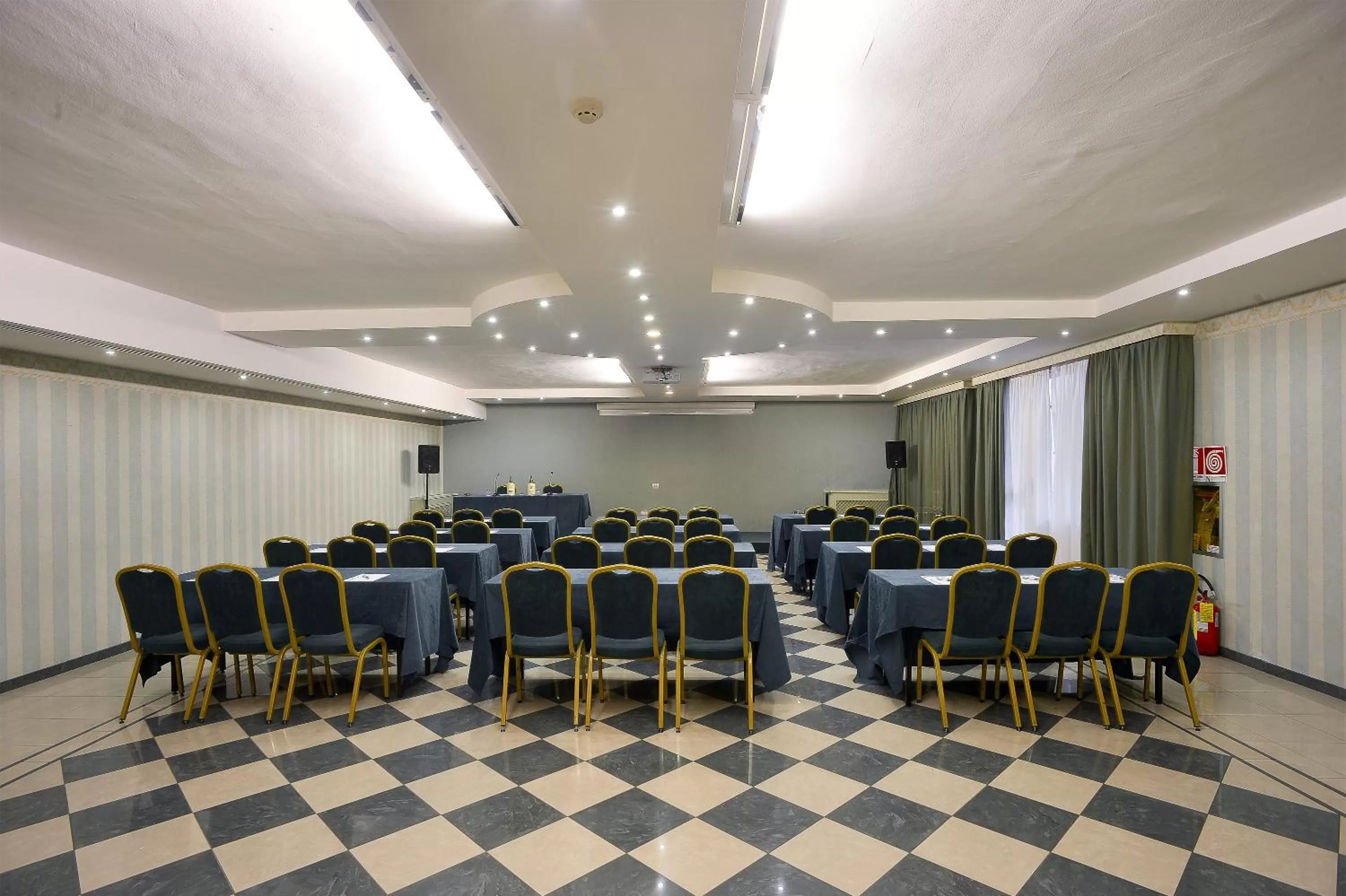 Meeting/conference room in Zanhotel Europa