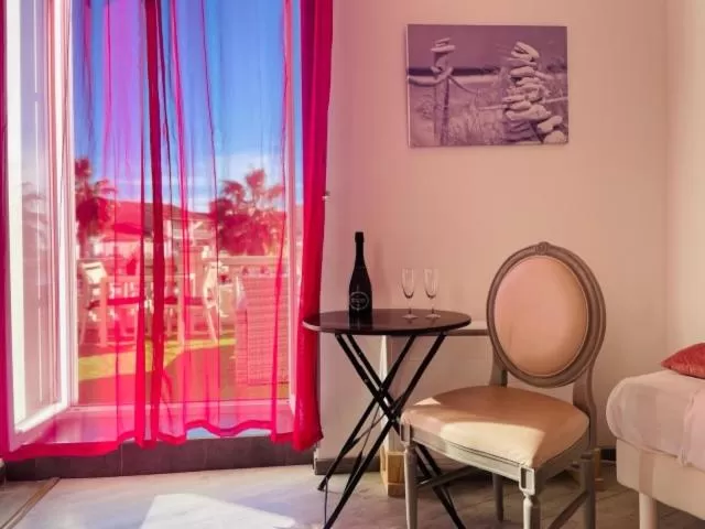 Bed in Hotel-Restaurant Du Port