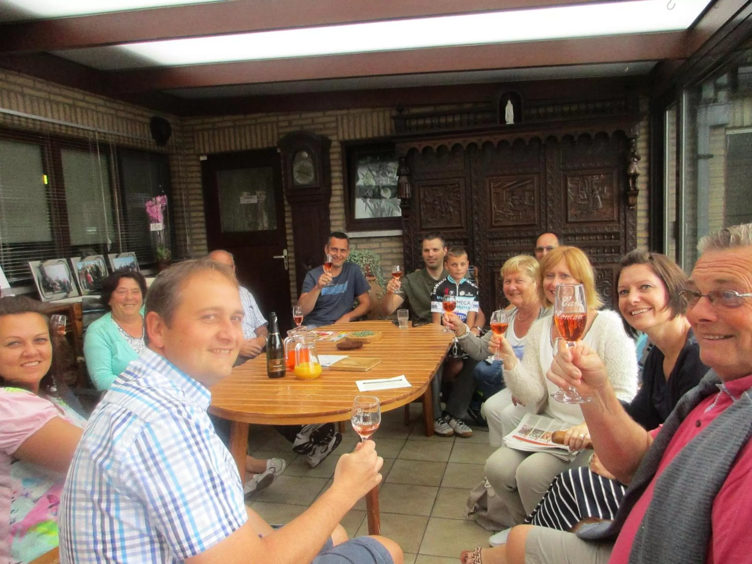 People in B&B Casa Roman & Vakantiewoning voor 1 pers tot max 32 personen