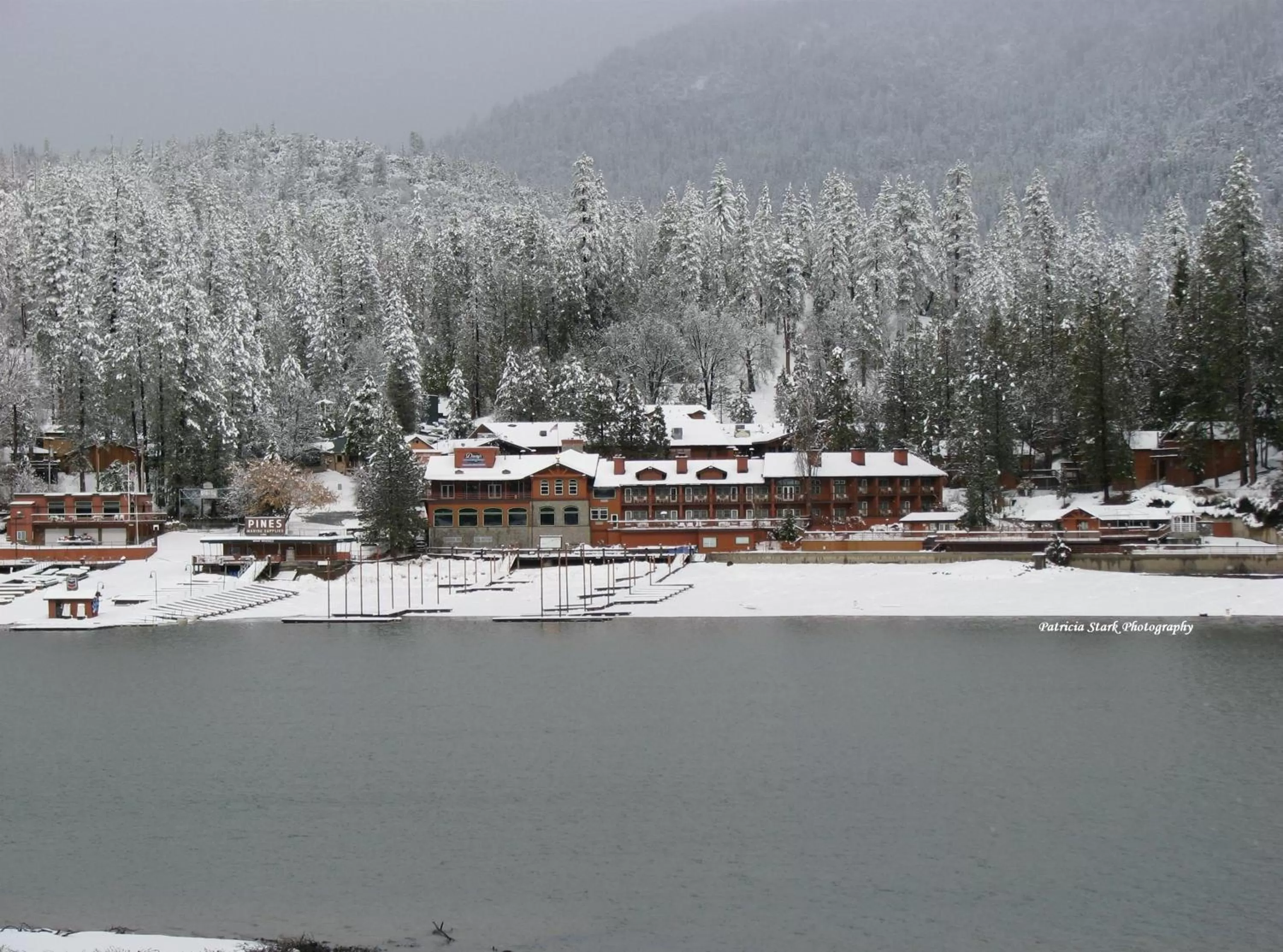 Facade/entrance in The Pines Resort & Conference Center