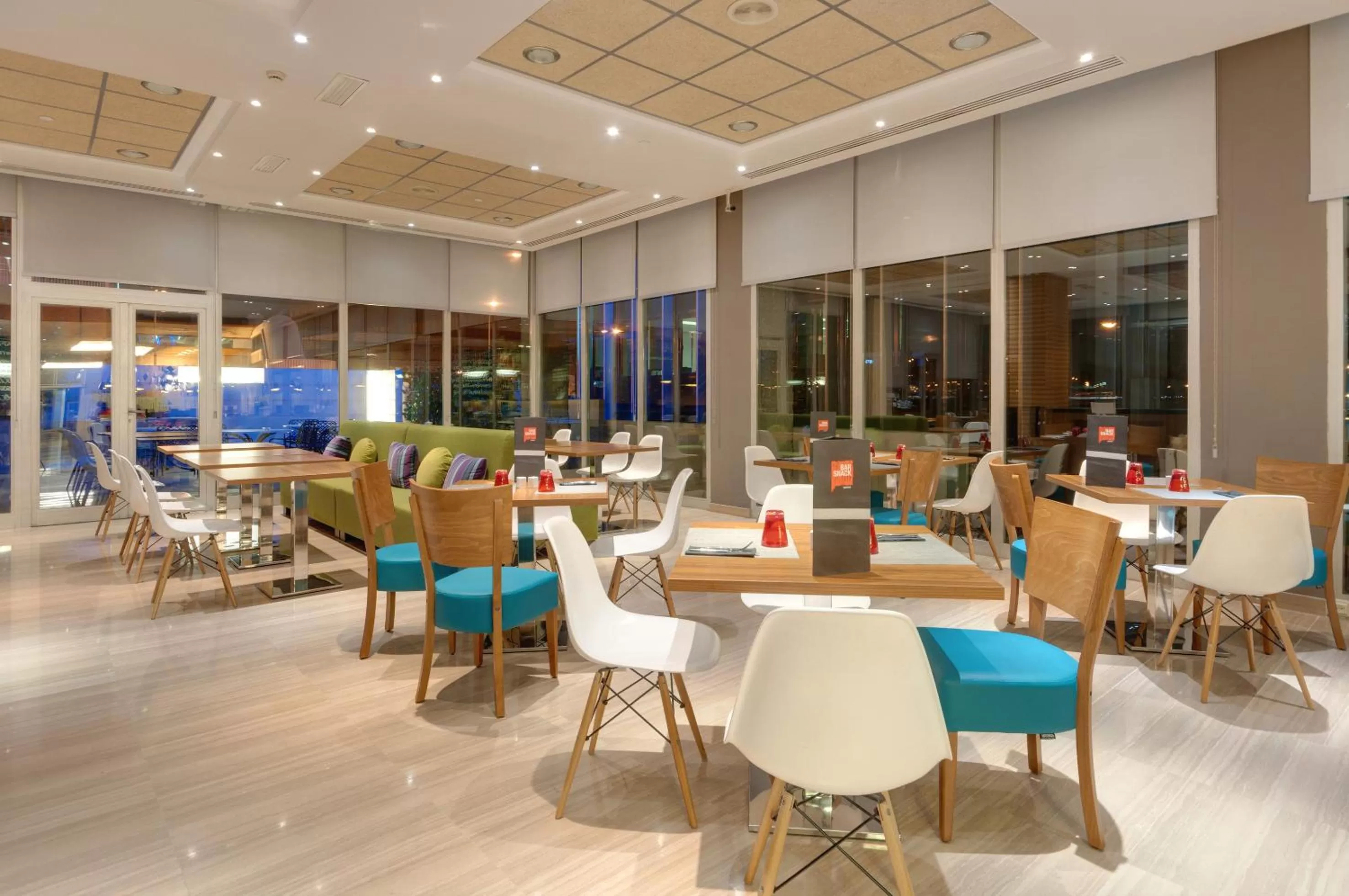 Restaurant/places to eat in Hotel Madrid Chamartín, Affiliated by Meliá