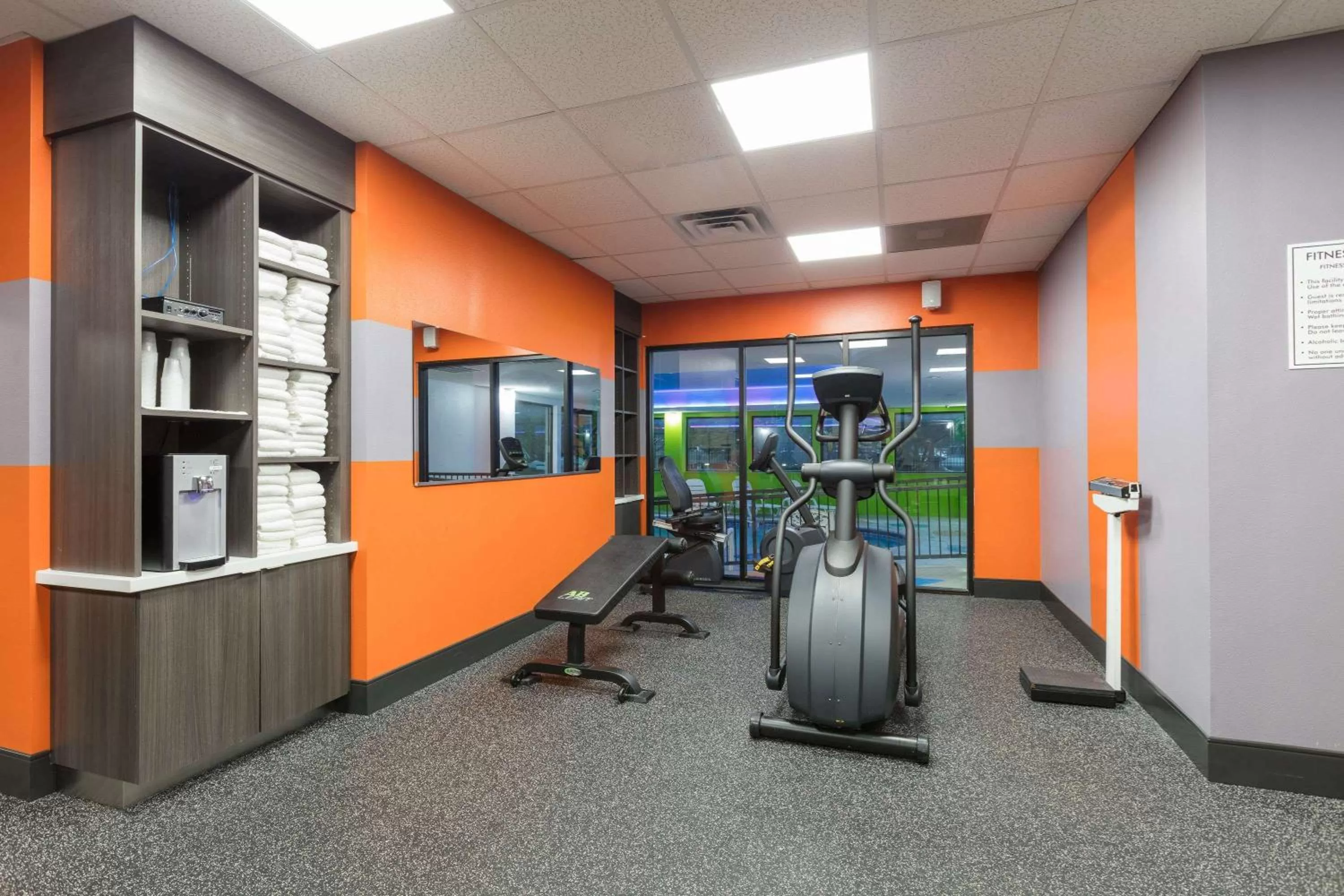 Fitness centre/facilities in Wingate by Wyndham Dallas Love Field